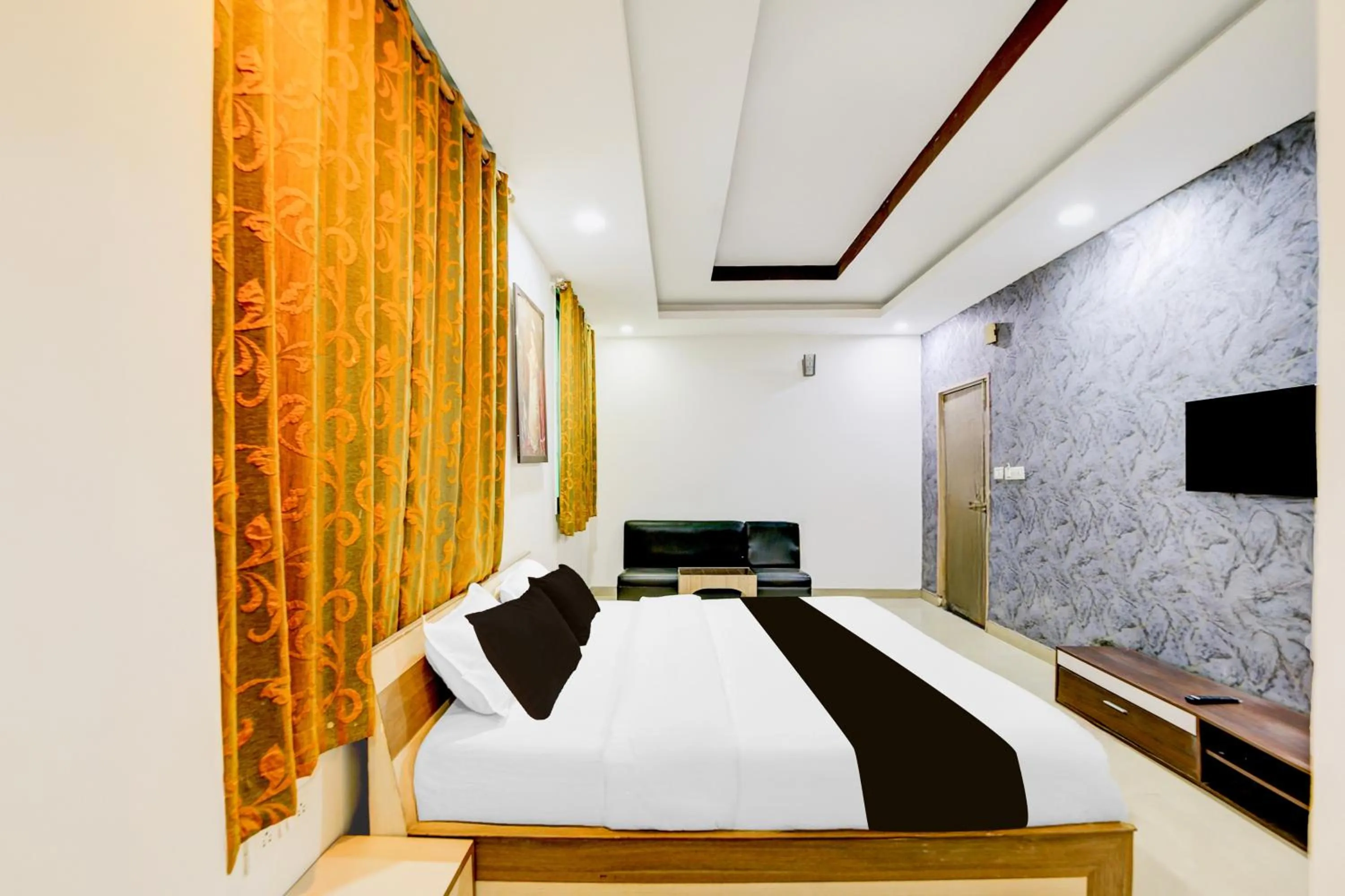 Bedroom, Bed in Collection O Shahpura Lakeview Formerly Hotel Royal Villa