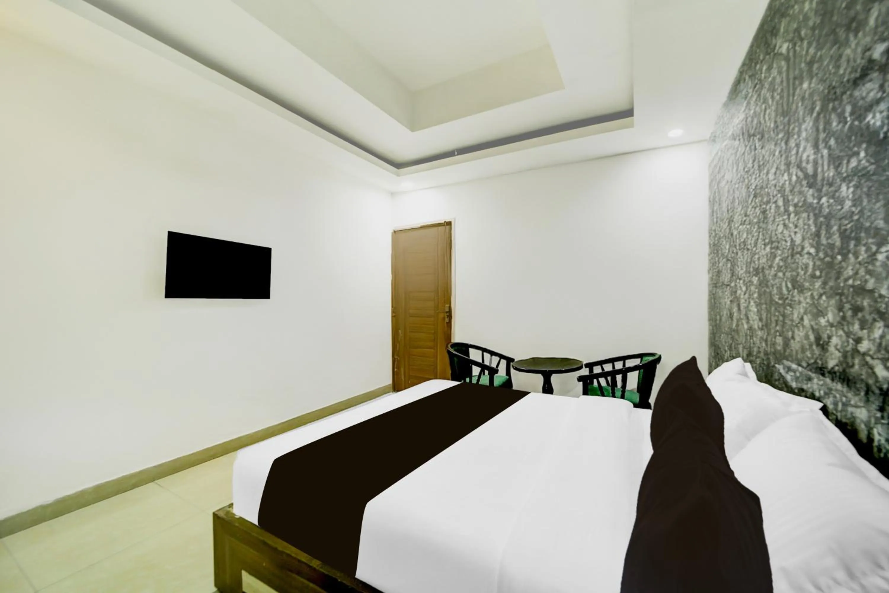 Bedroom, Bed in Collection O Shahpura Lakeview Formerly Hotel Royal Villa