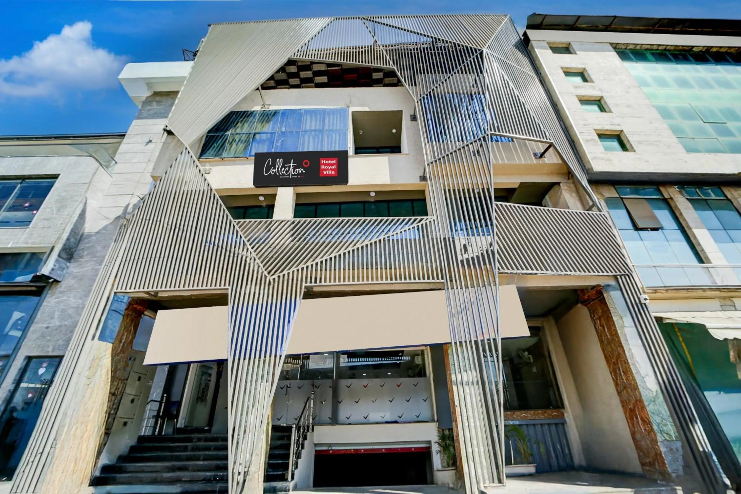 Facade/entrance in Collection O Shahpura Lakeview Formerly Hotel Royal Villa