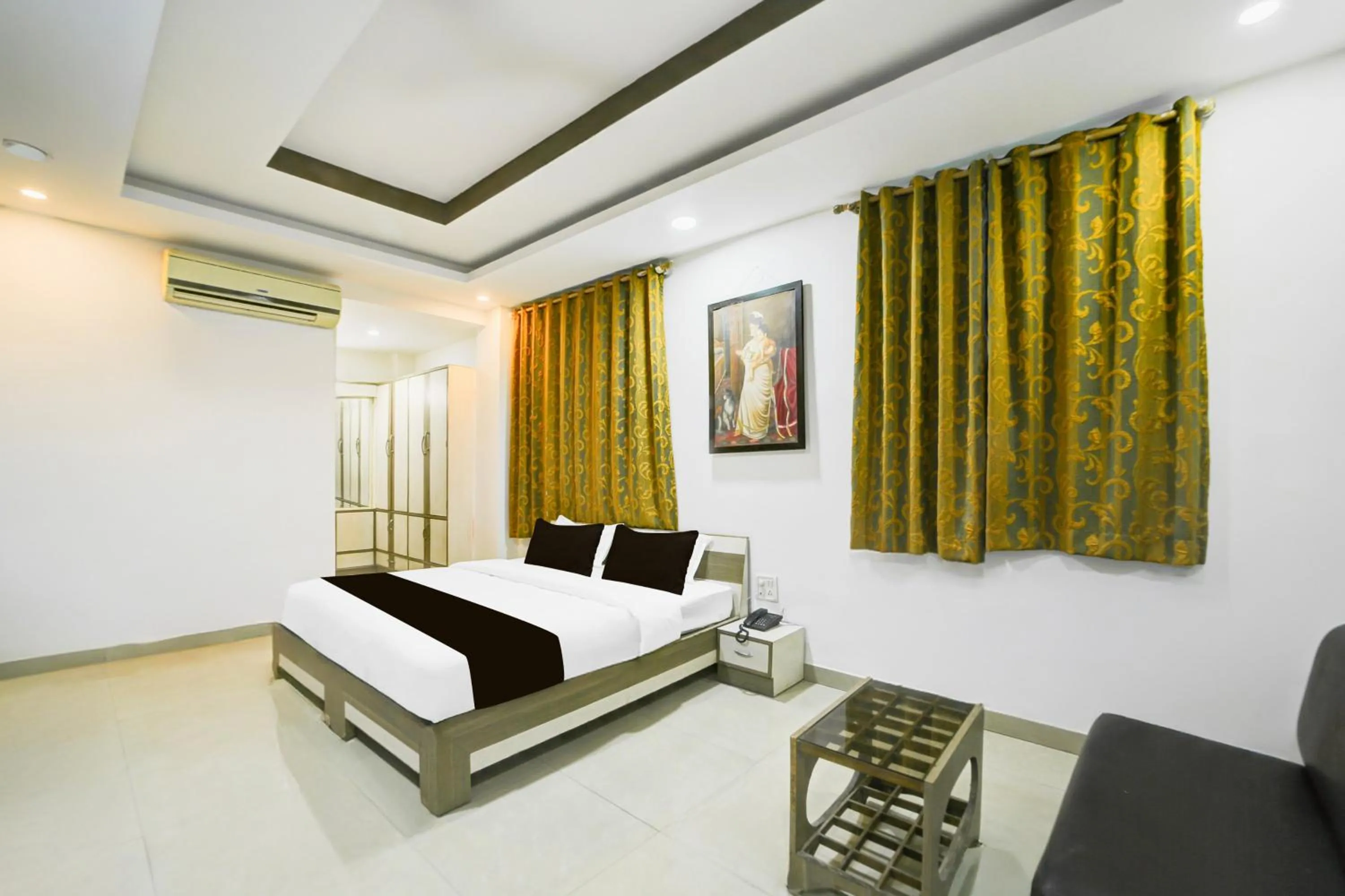 Bedroom, Bed in Collection O Shahpura Lakeview Formerly Hotel Royal Villa