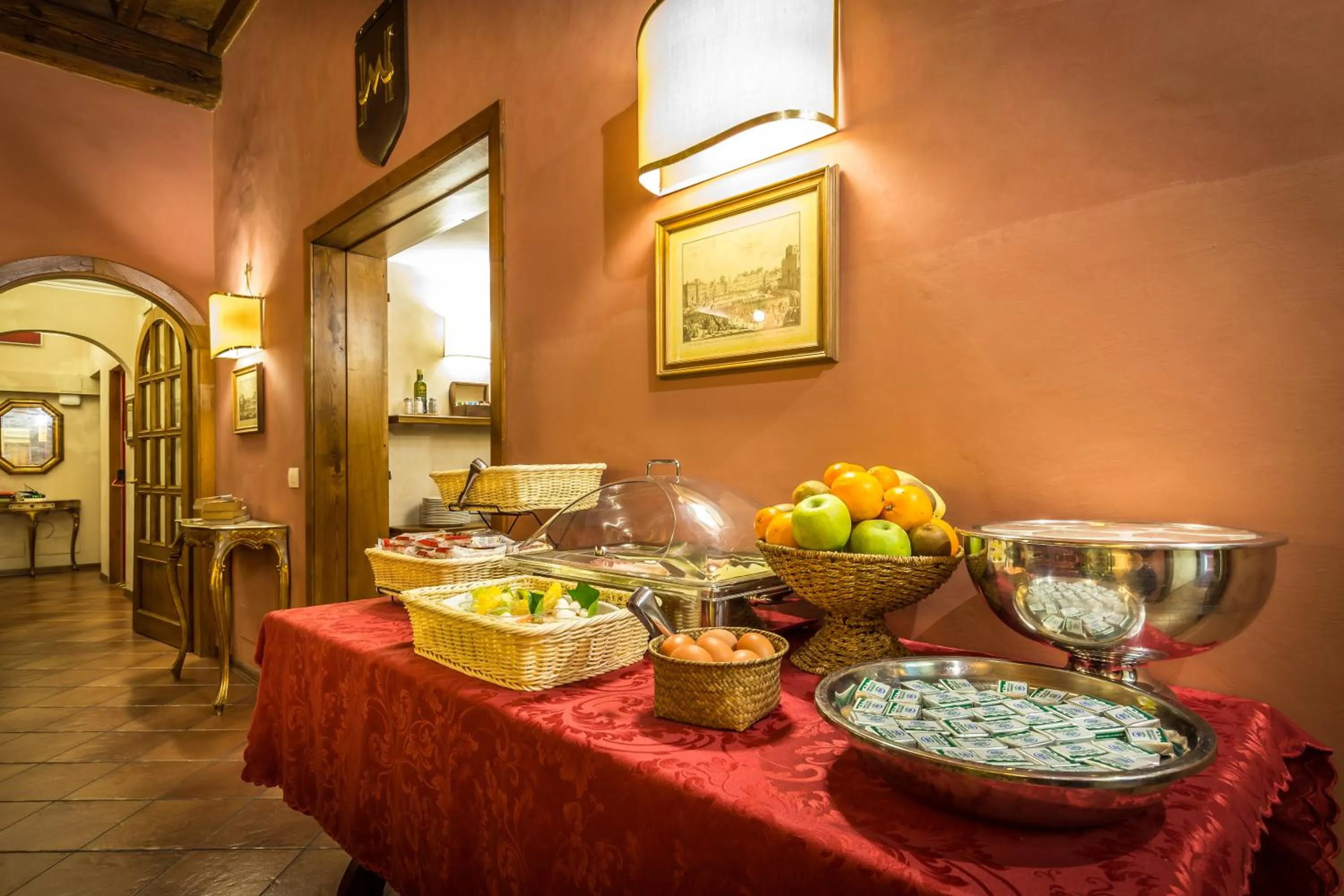 Food and drinks in Hotel Mario's