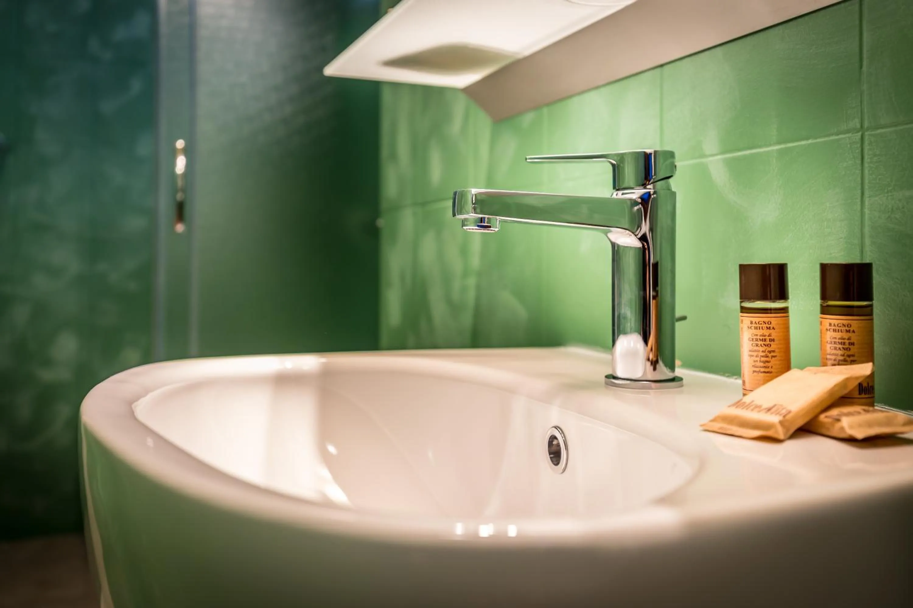 Bathroom in Hotel Mario's