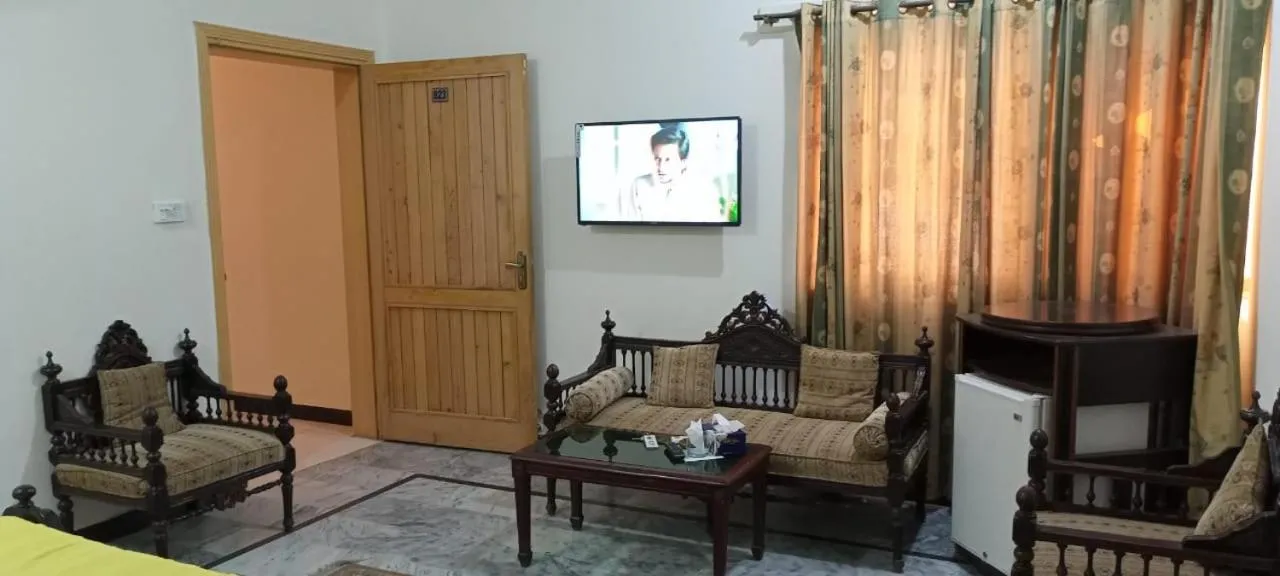 TV and multimedia in Luxury Palace Peshawar