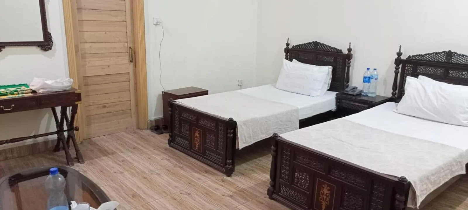 Photo of the whole room, Bed in Luxury Palace Peshawar