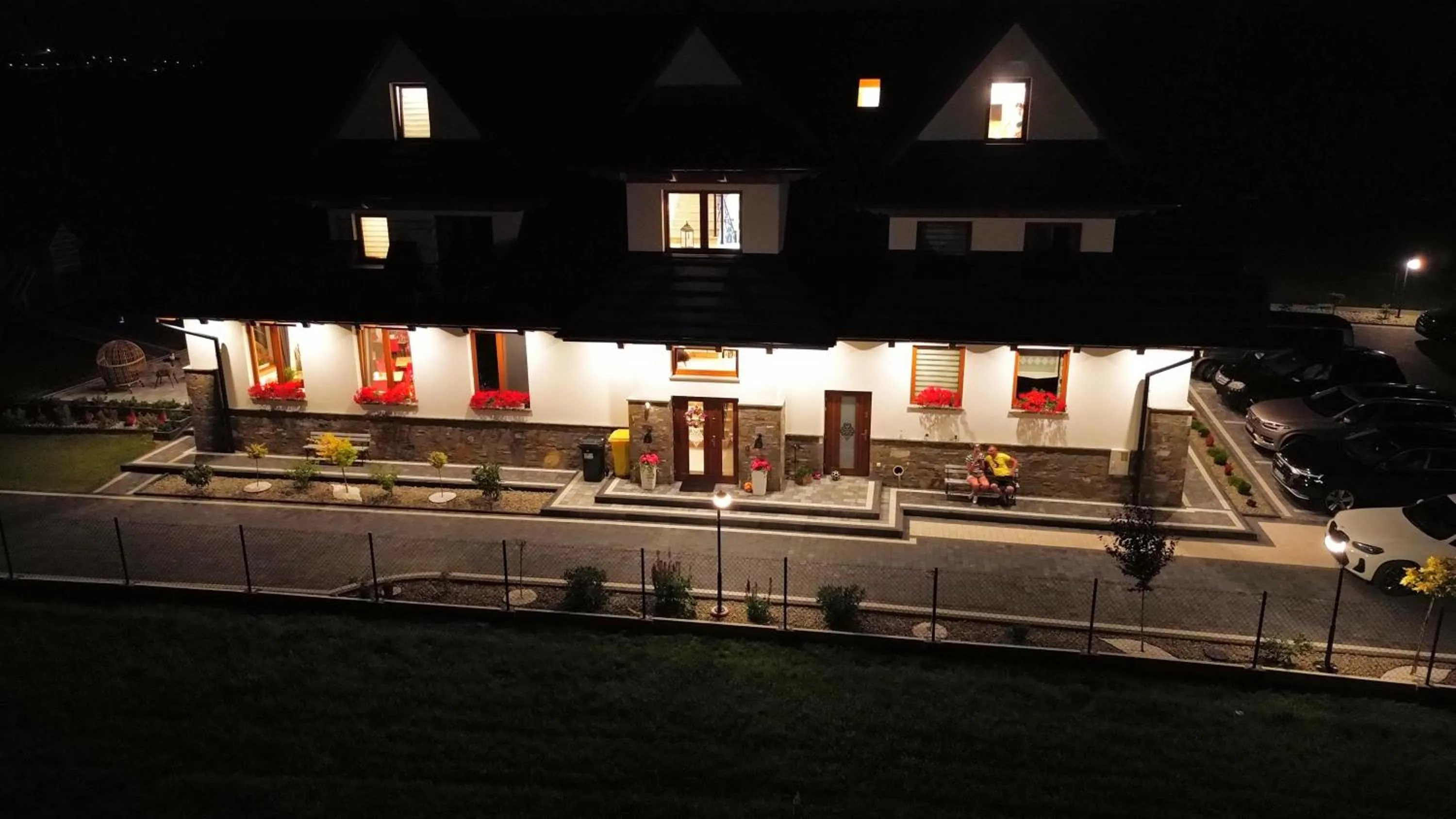 Property building in Dworek nad Jałowcami z Jacuzzi
