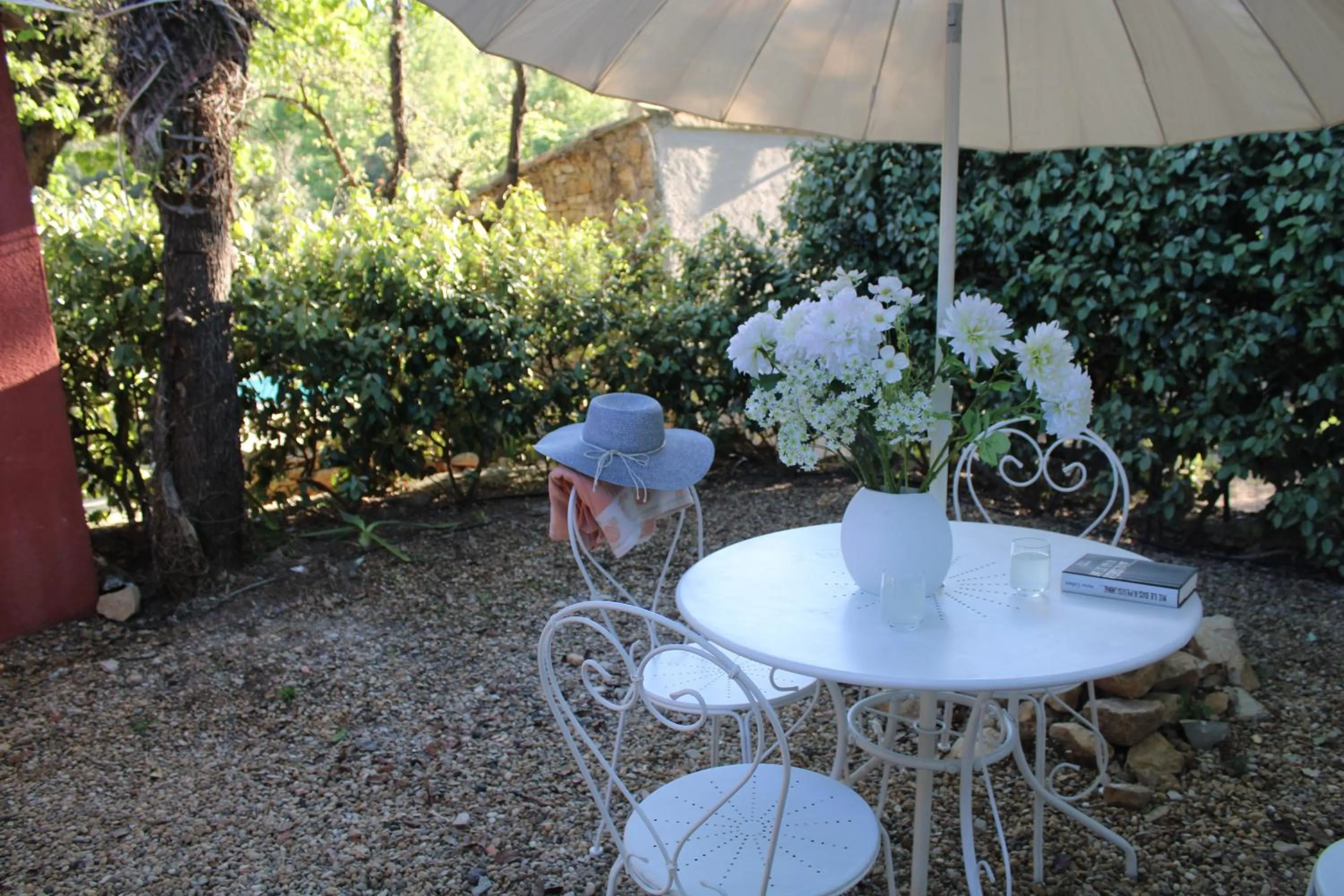 Patio in Les Secrets du Défends