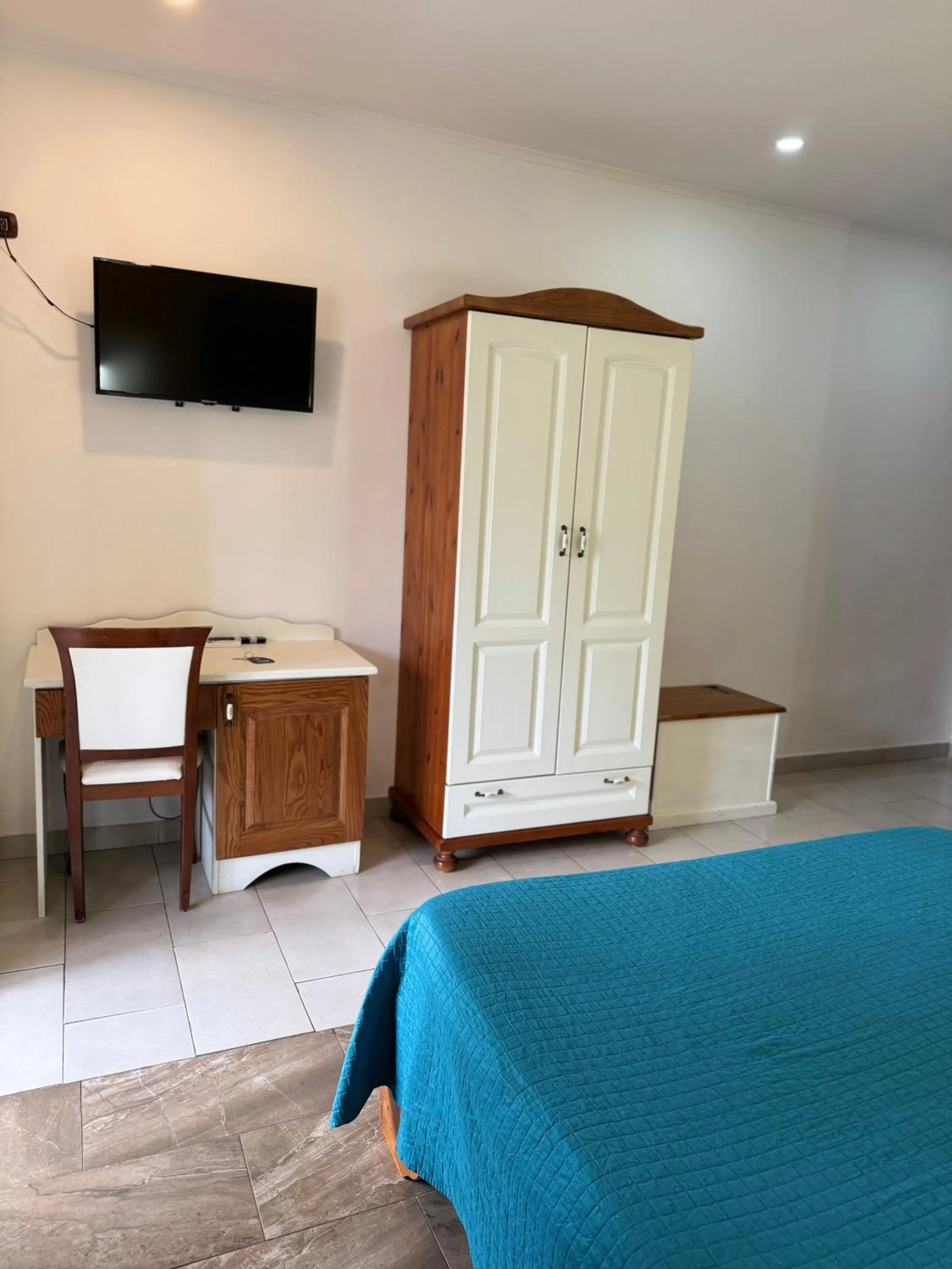 Bedroom in Hotel Federico II