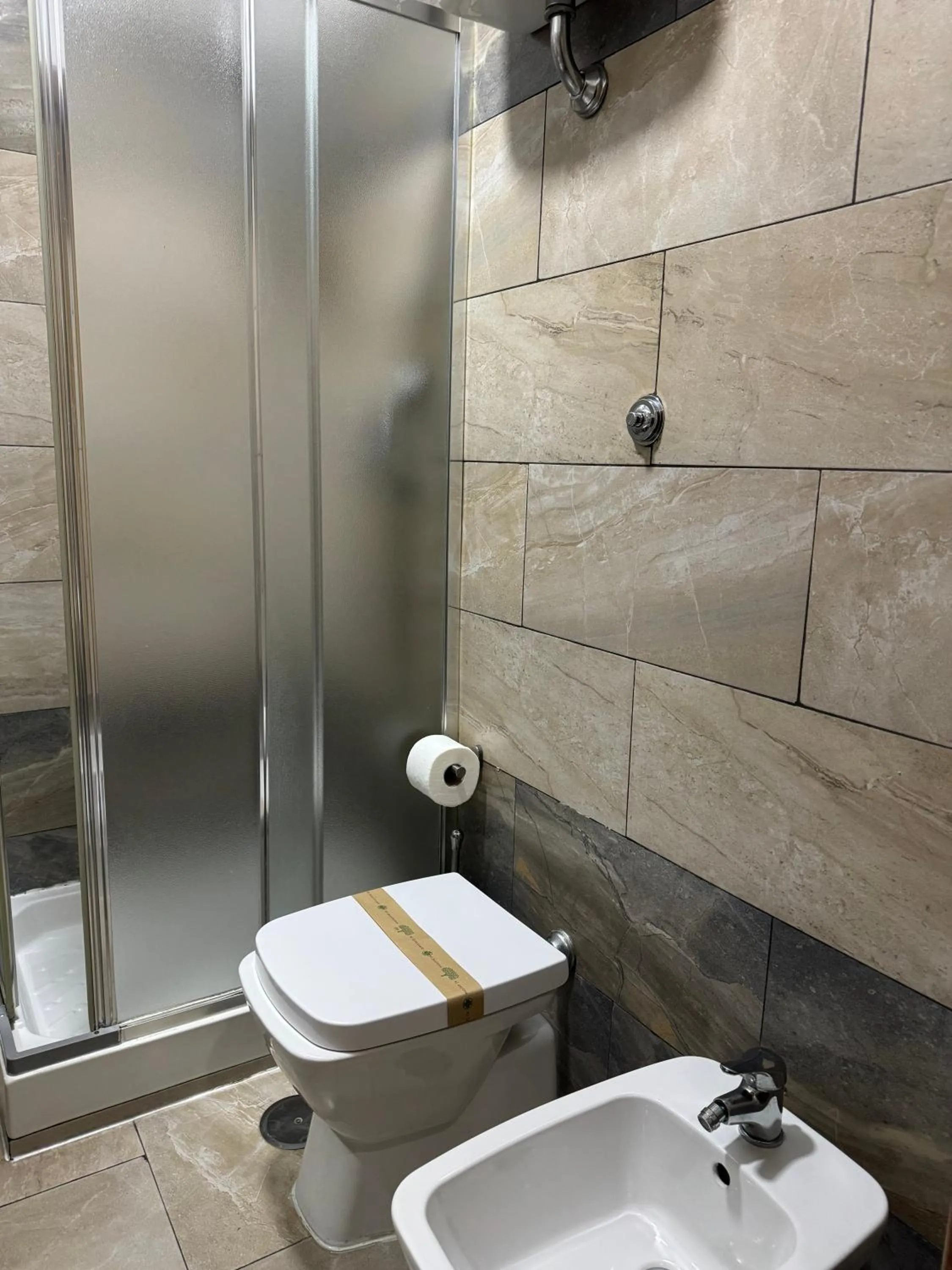 Bathroom in Hotel Federico II