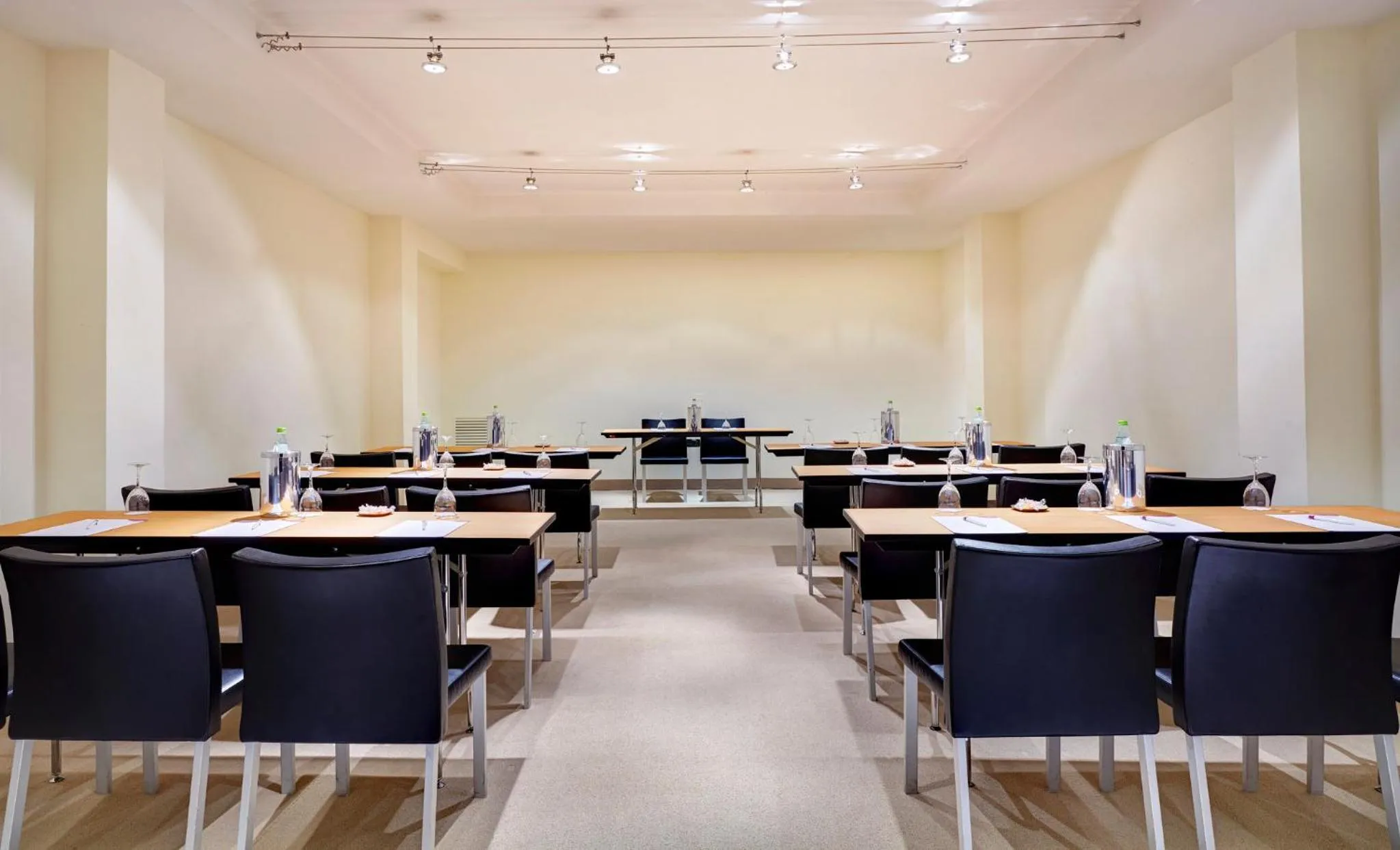 Meeting/conference room in Crowne Plaza Rome St. Peter's by IHG