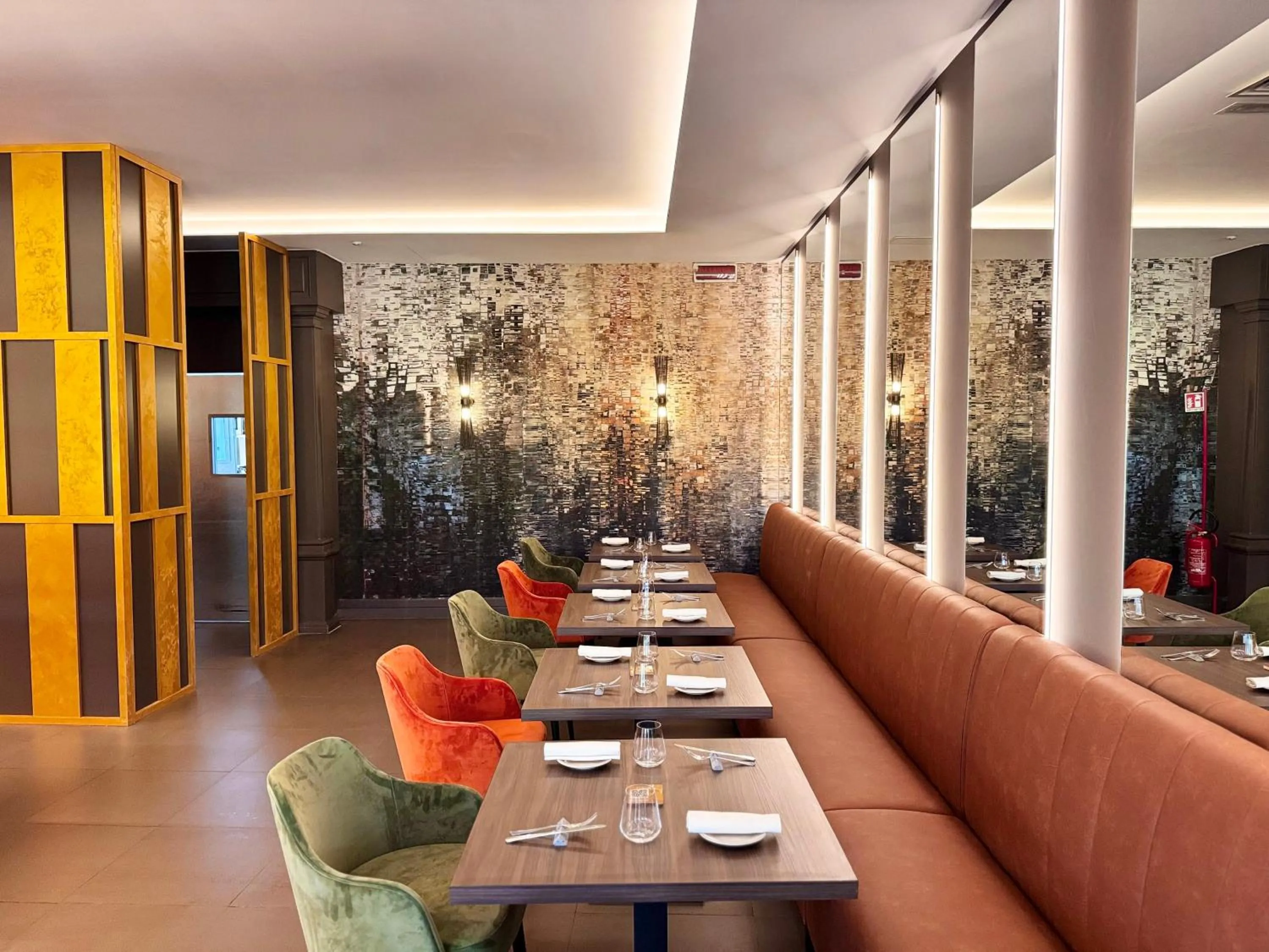 Restaurant/places to eat in Crowne Plaza Rome St. Peter's by IHG