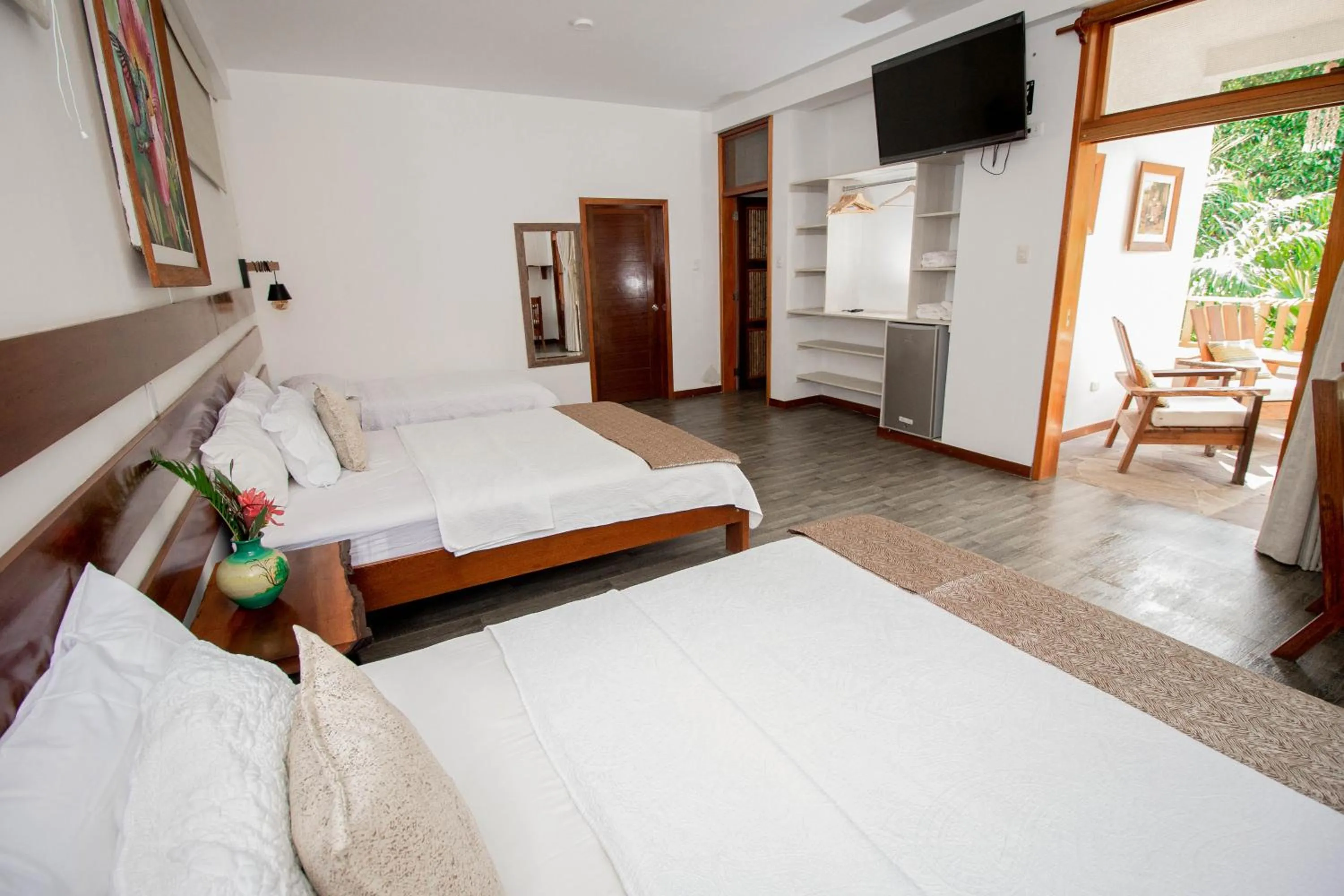 Photo of the whole room, Bed in Villa Lu Amazon Ecolodge