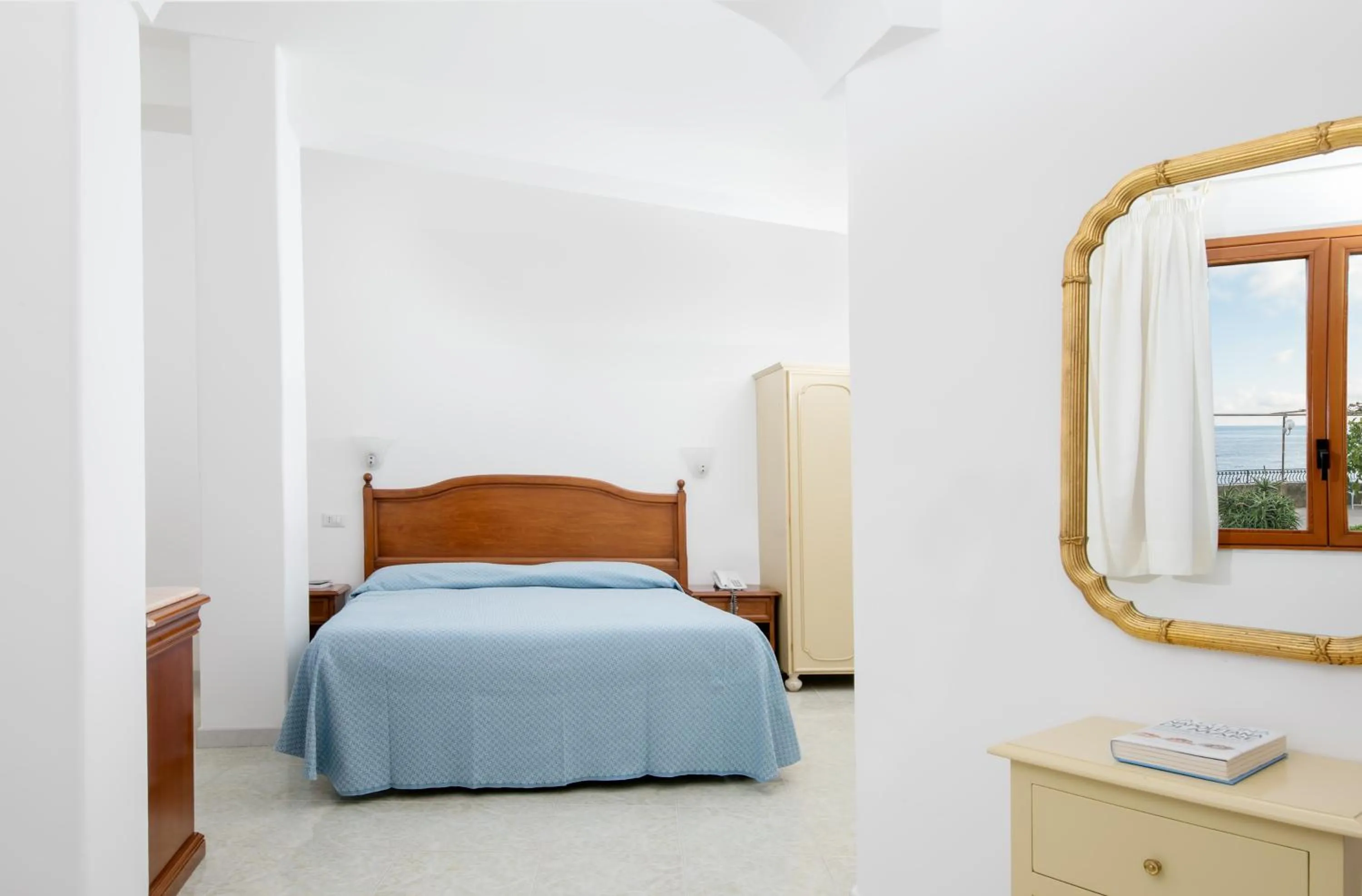 Photo of the whole room, Bed in Hotel Pupetto