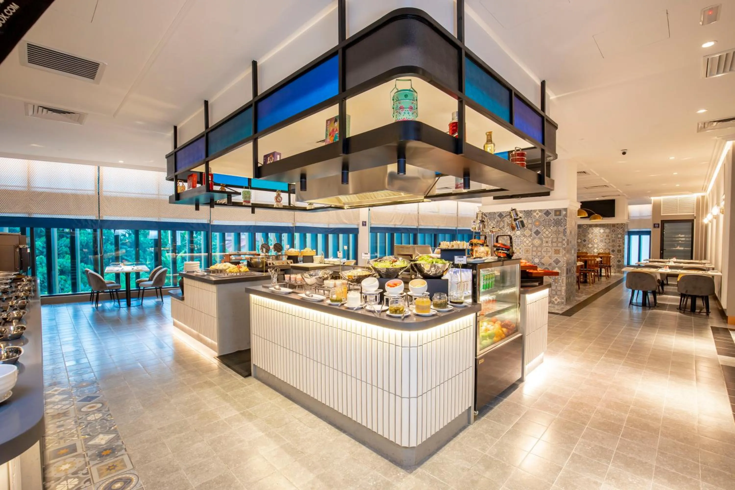 Restaurant/places to eat in Santa Grand Signature Kuala Lumpur