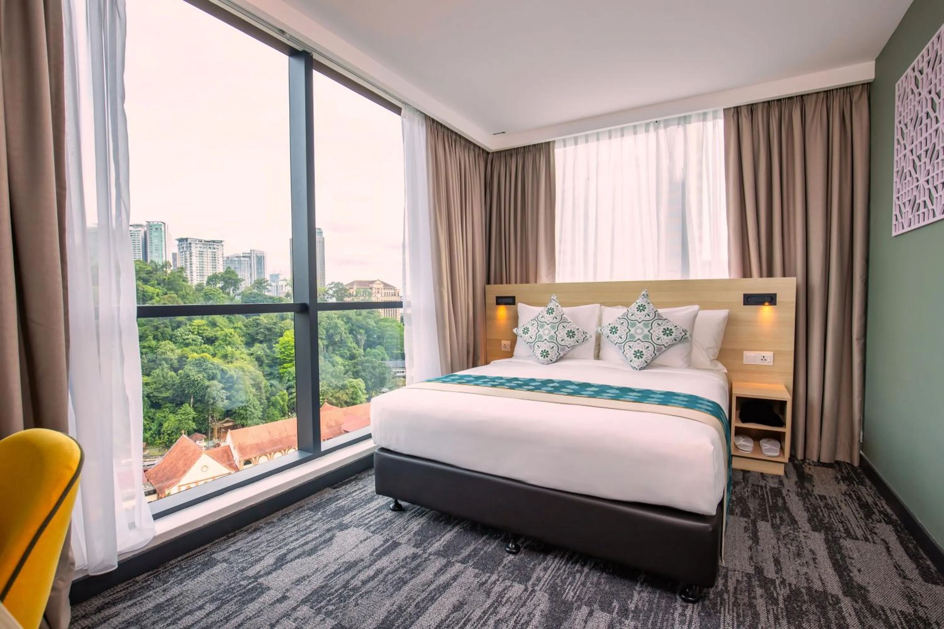 Bed in Santa Grand Signature Kuala Lumpur