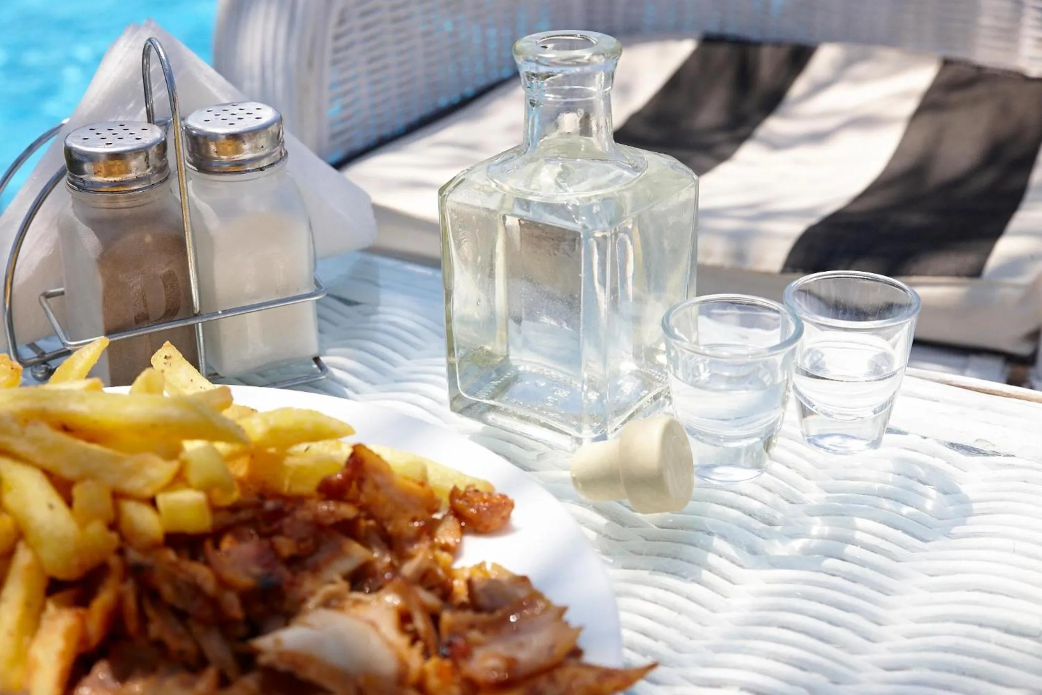 Restaurant/places to eat in Elea Terra Hotel