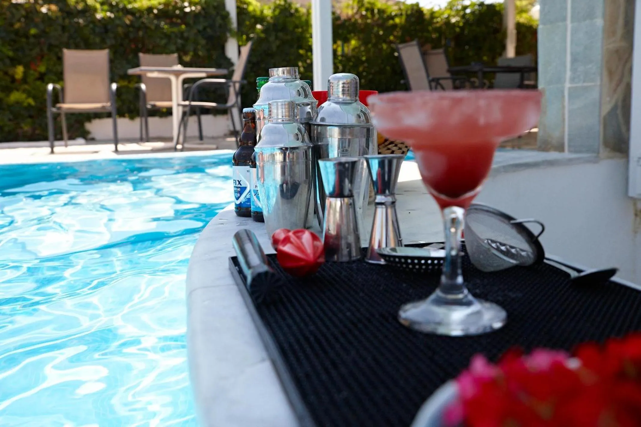 Swimming pool in Elea Terra Hotel