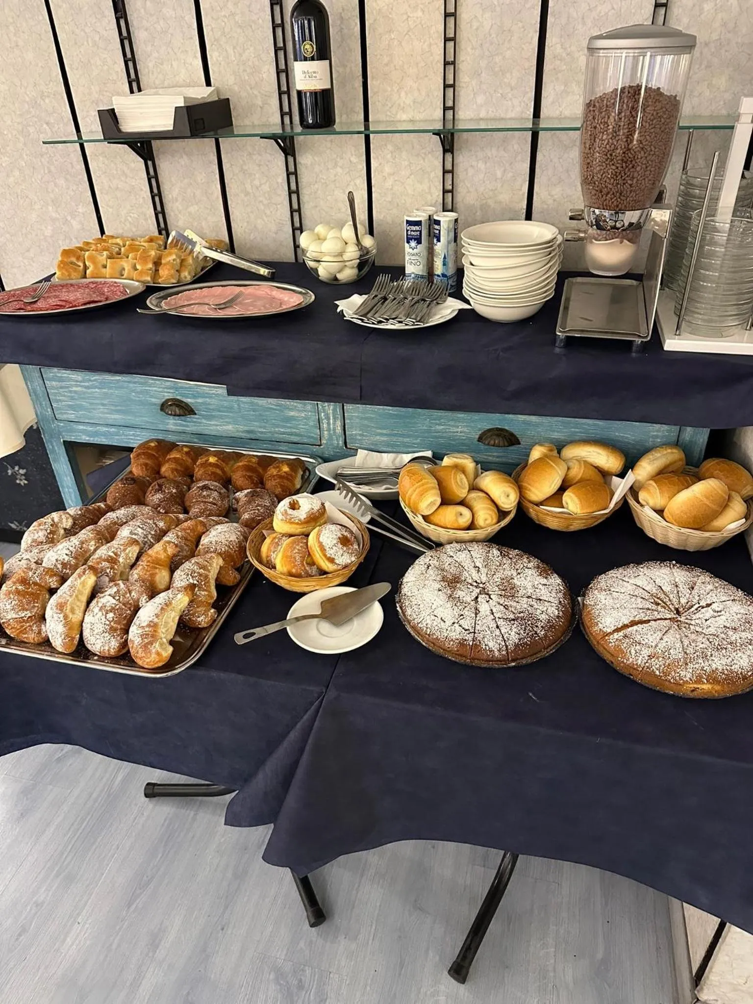 Buffet breakfast in Hotel Belvedere