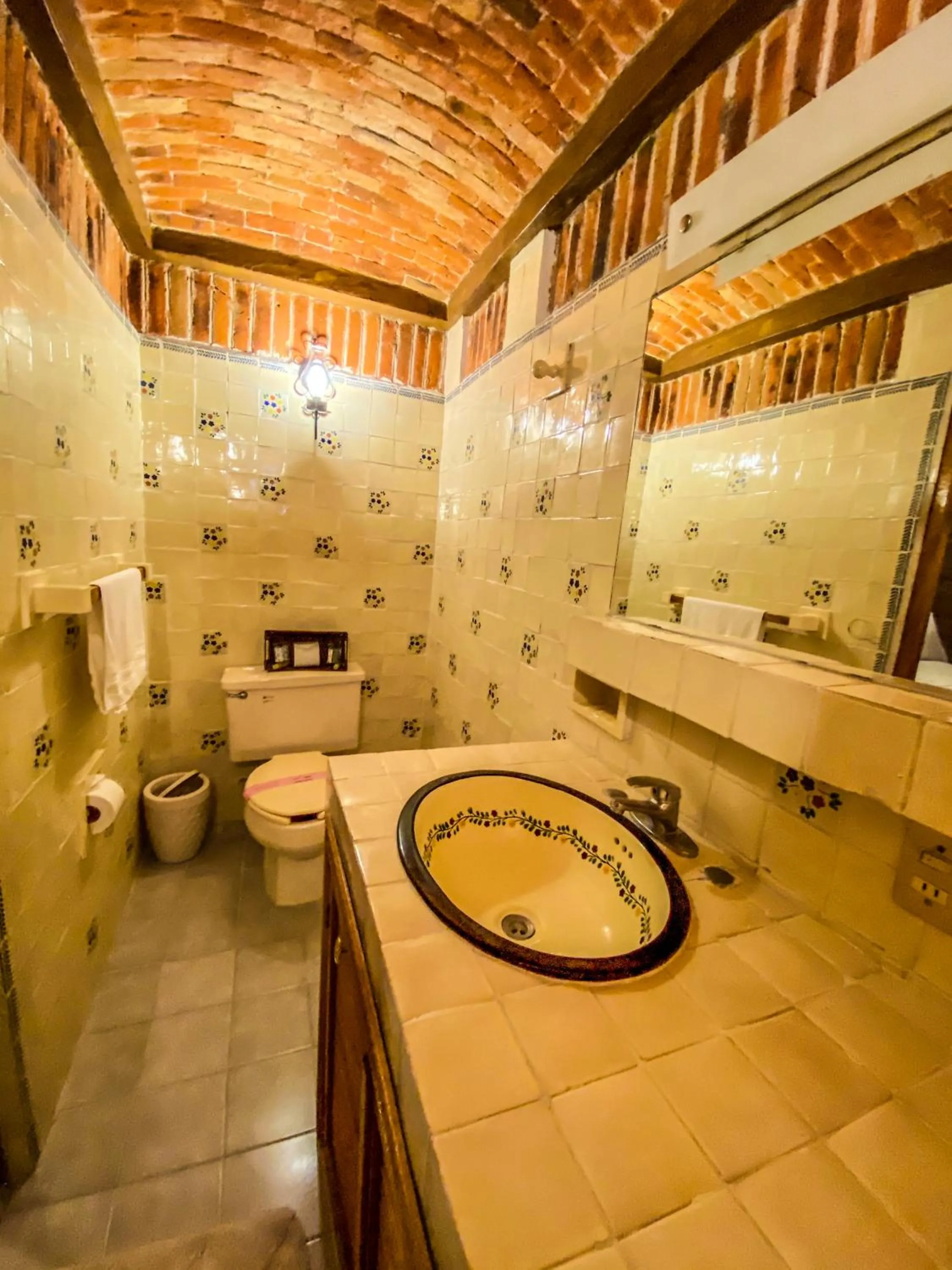 Suites Paraiso Tequis