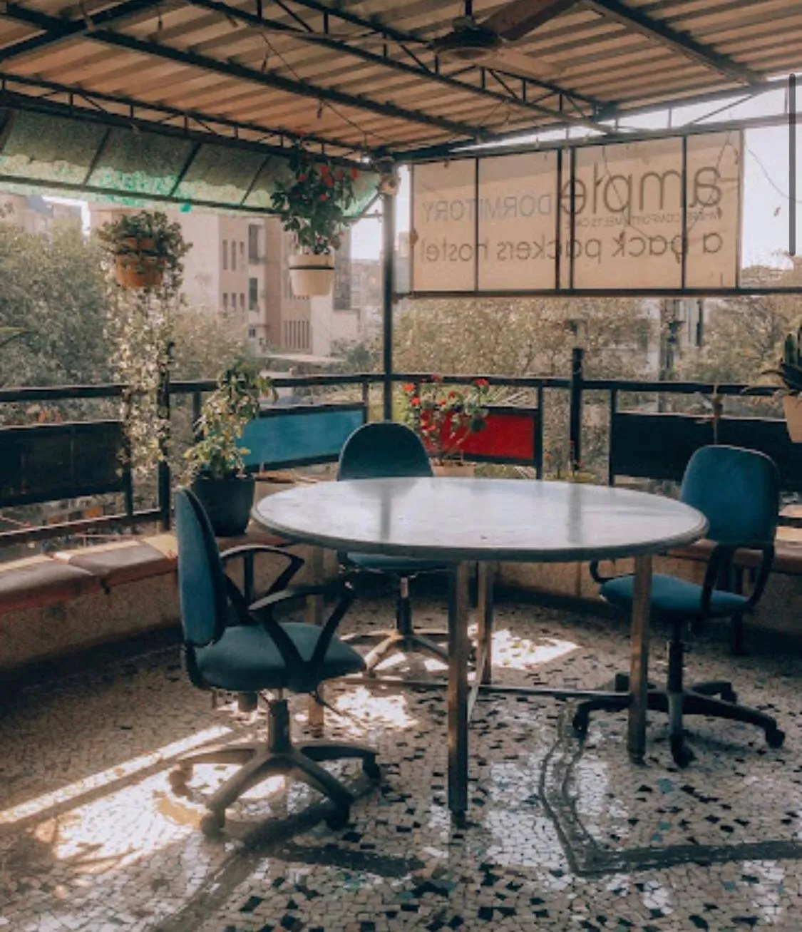 MAPLE THE HUBZ-Hostel