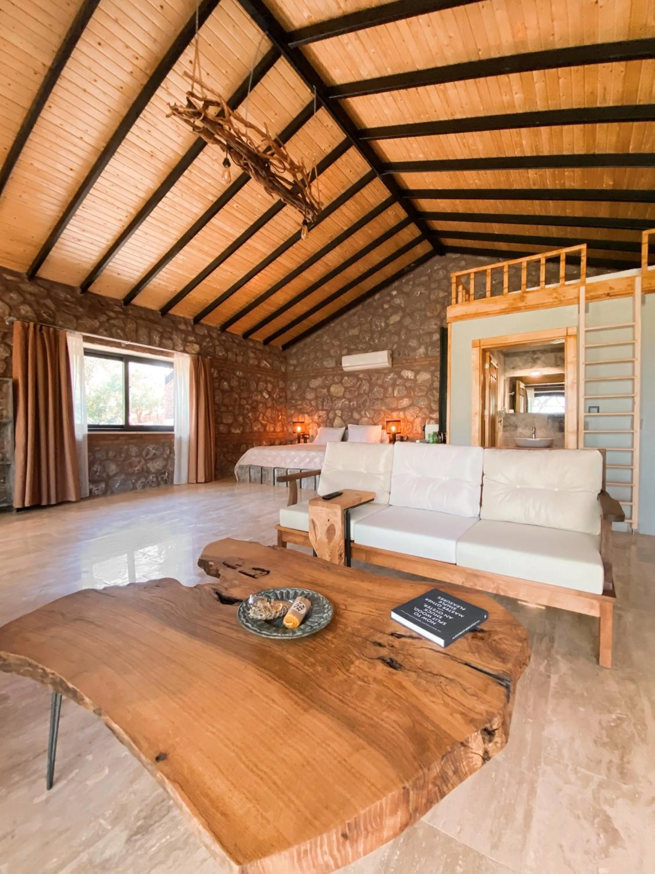 Photo of the whole room in Çandır Resort Restaurant