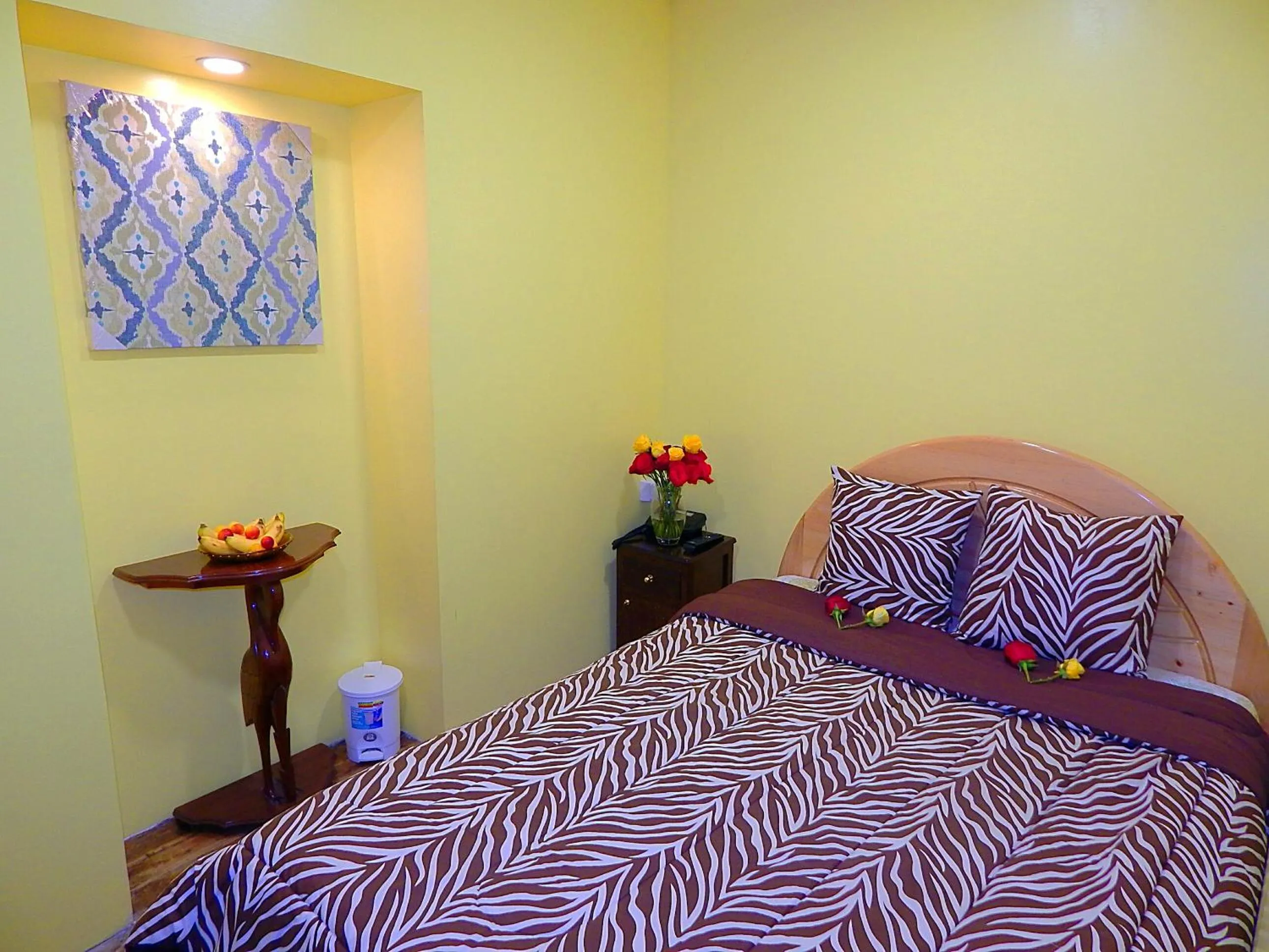 Bed in Olympus Plaza