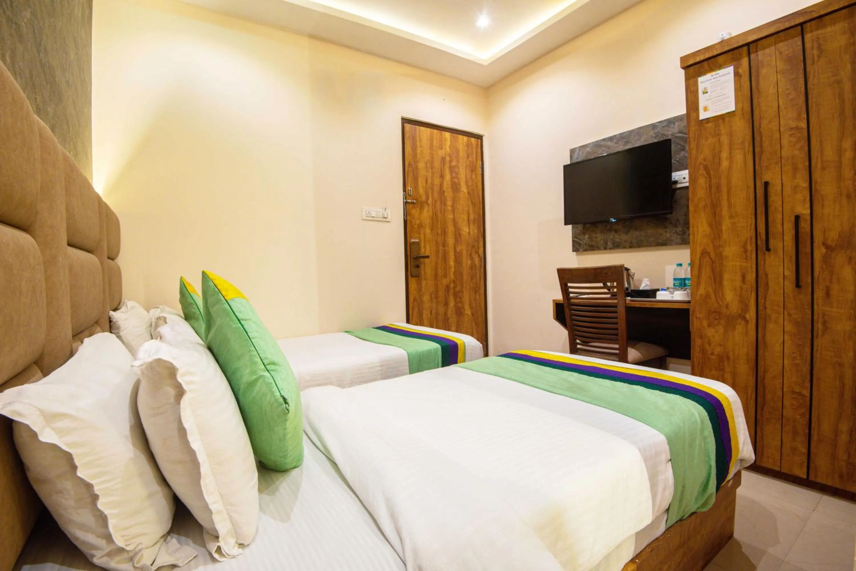 Bedroom, Bed in Treebo Amber Imperial