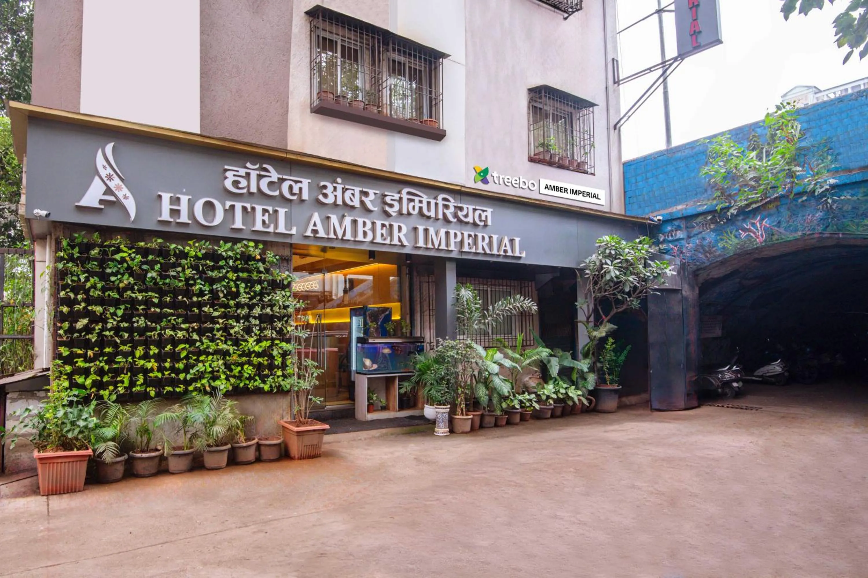 Property building in Treebo Amber Imperial