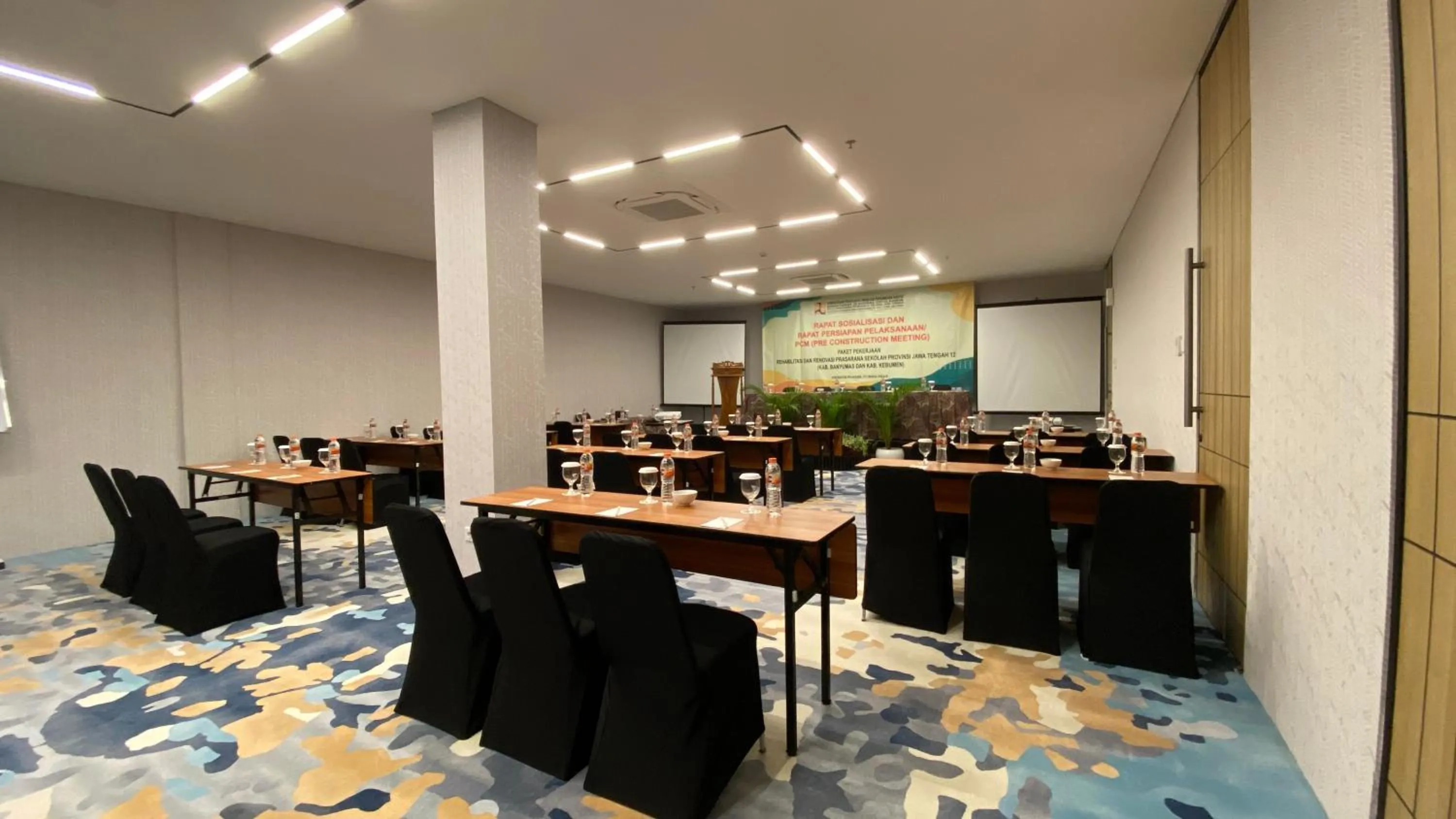 Meeting/conference room in Trio Azana Style Kebumen