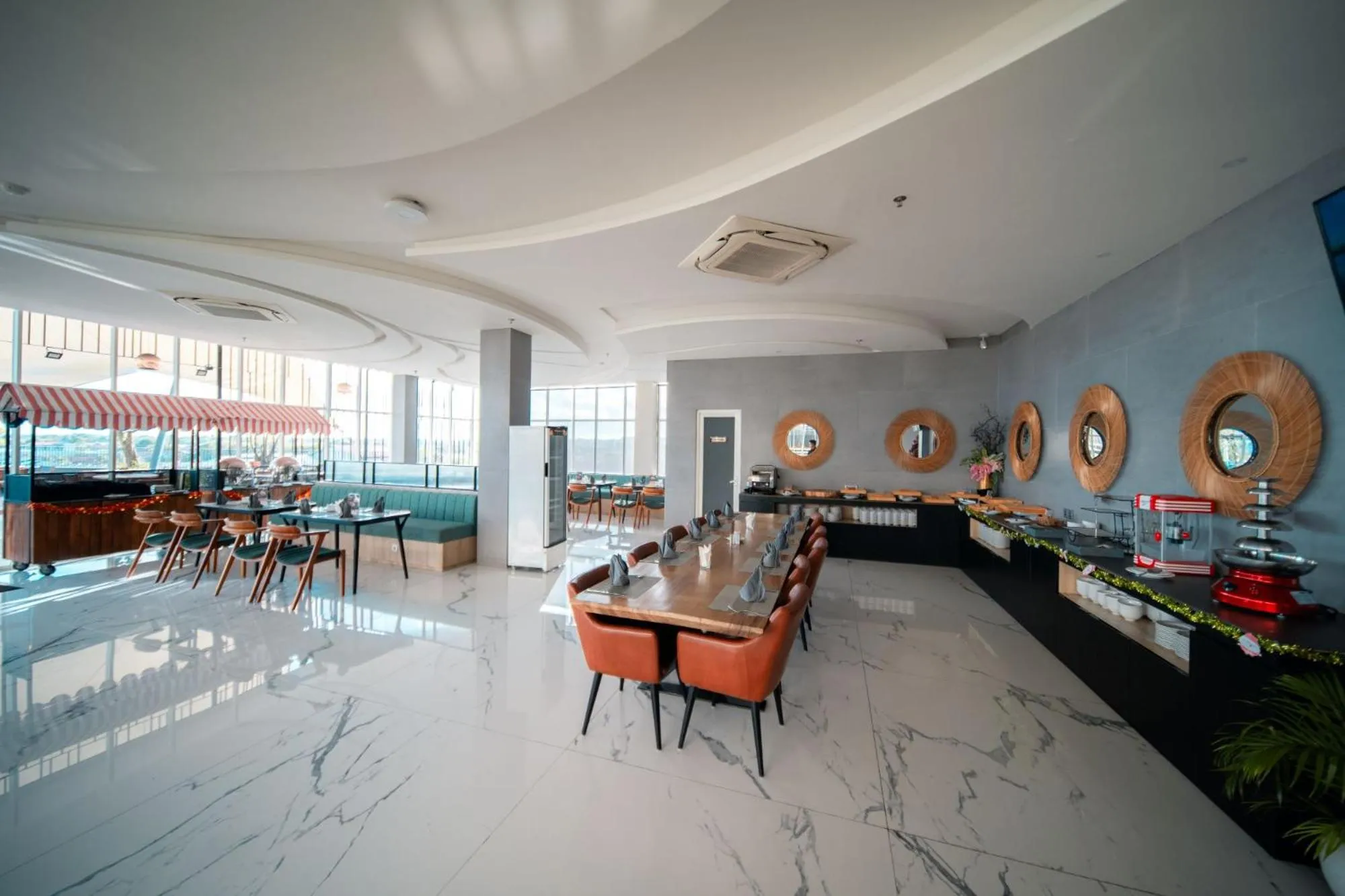 Restaurant/places to eat in Trio Azana Style Kebumen