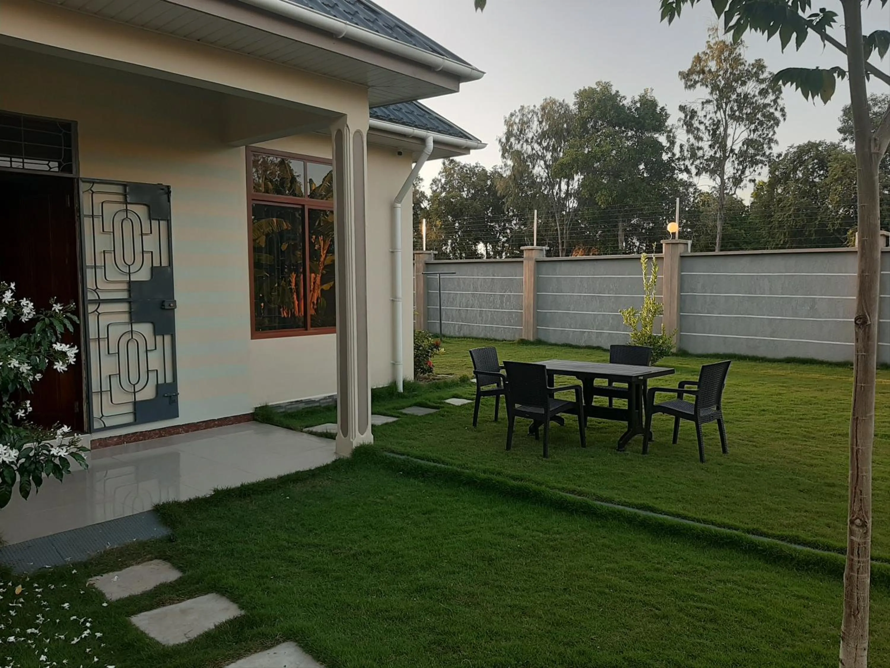 Property building in Joleen Safari Park