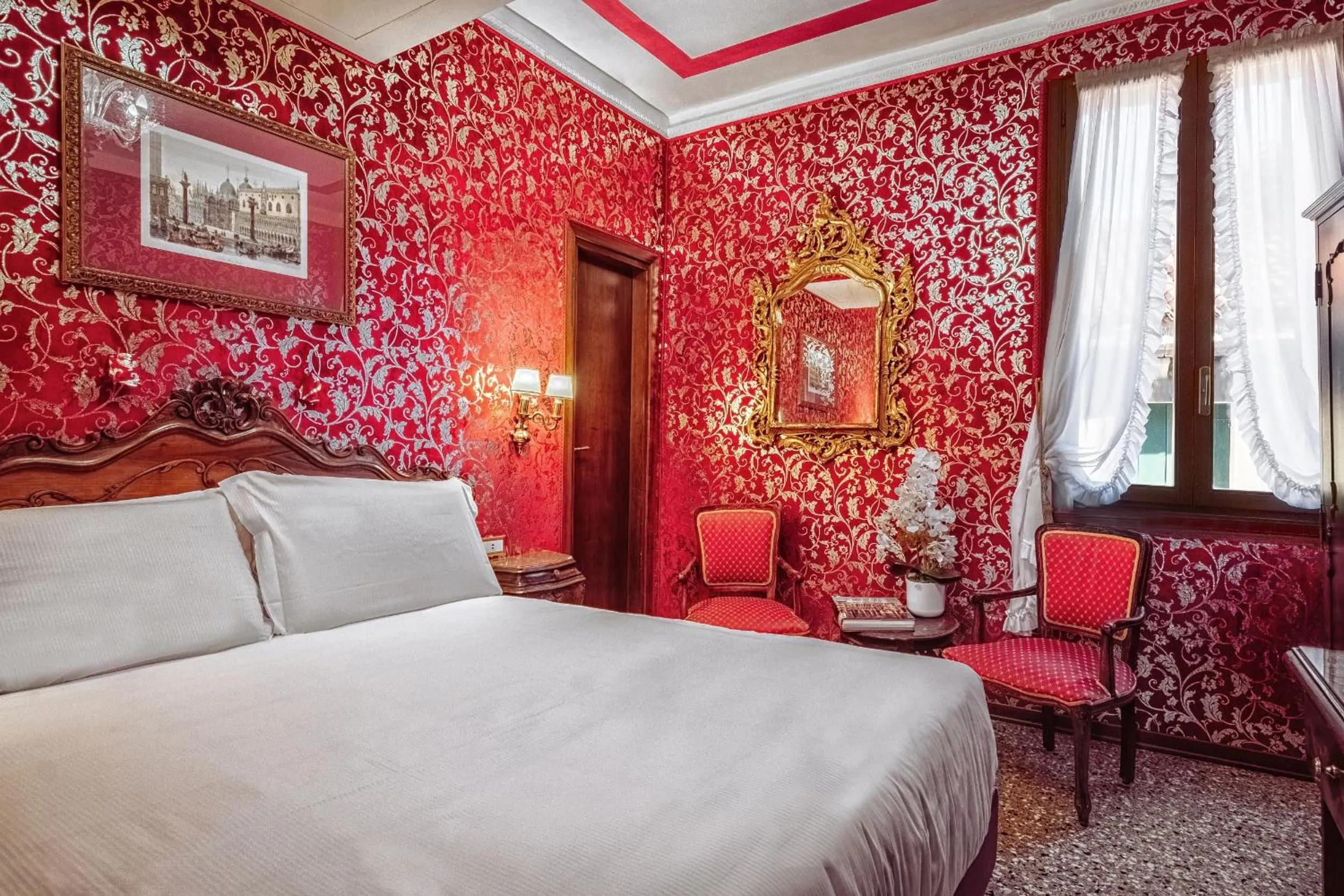 Bed in Antica Locanda Sturion Residenza d'Epoca