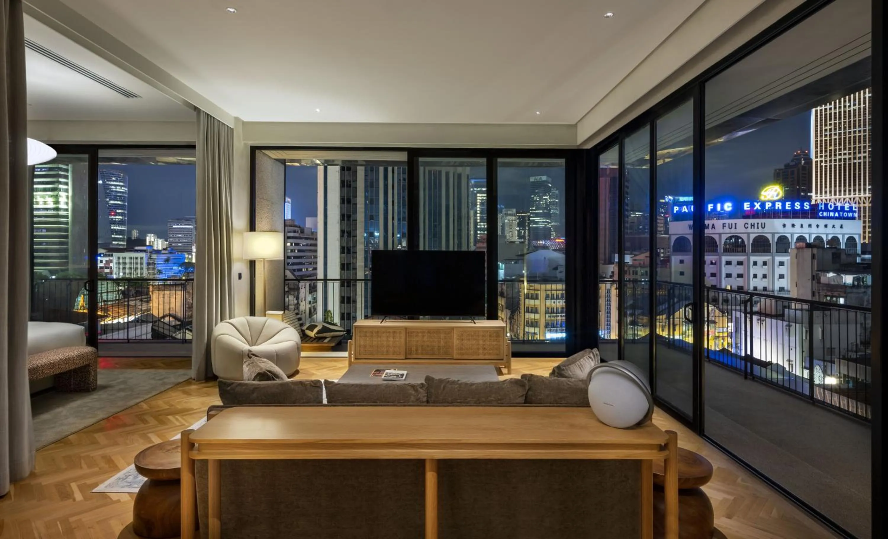 Night in Else Kuala Lumpur, a member of Design Hotels