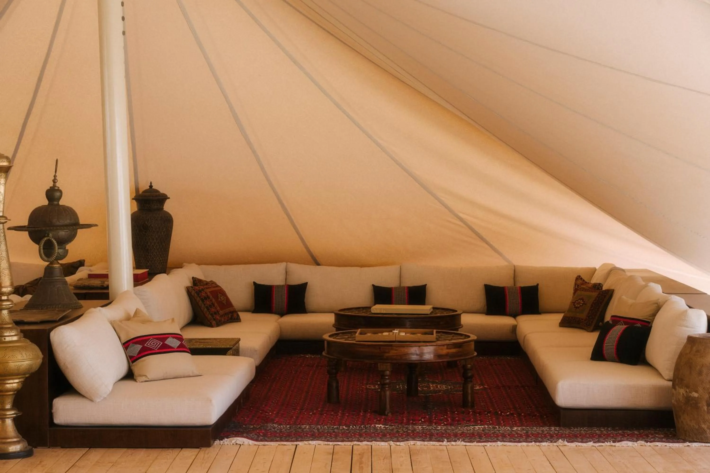 Living room in Caravan AlUla by Our Habitas