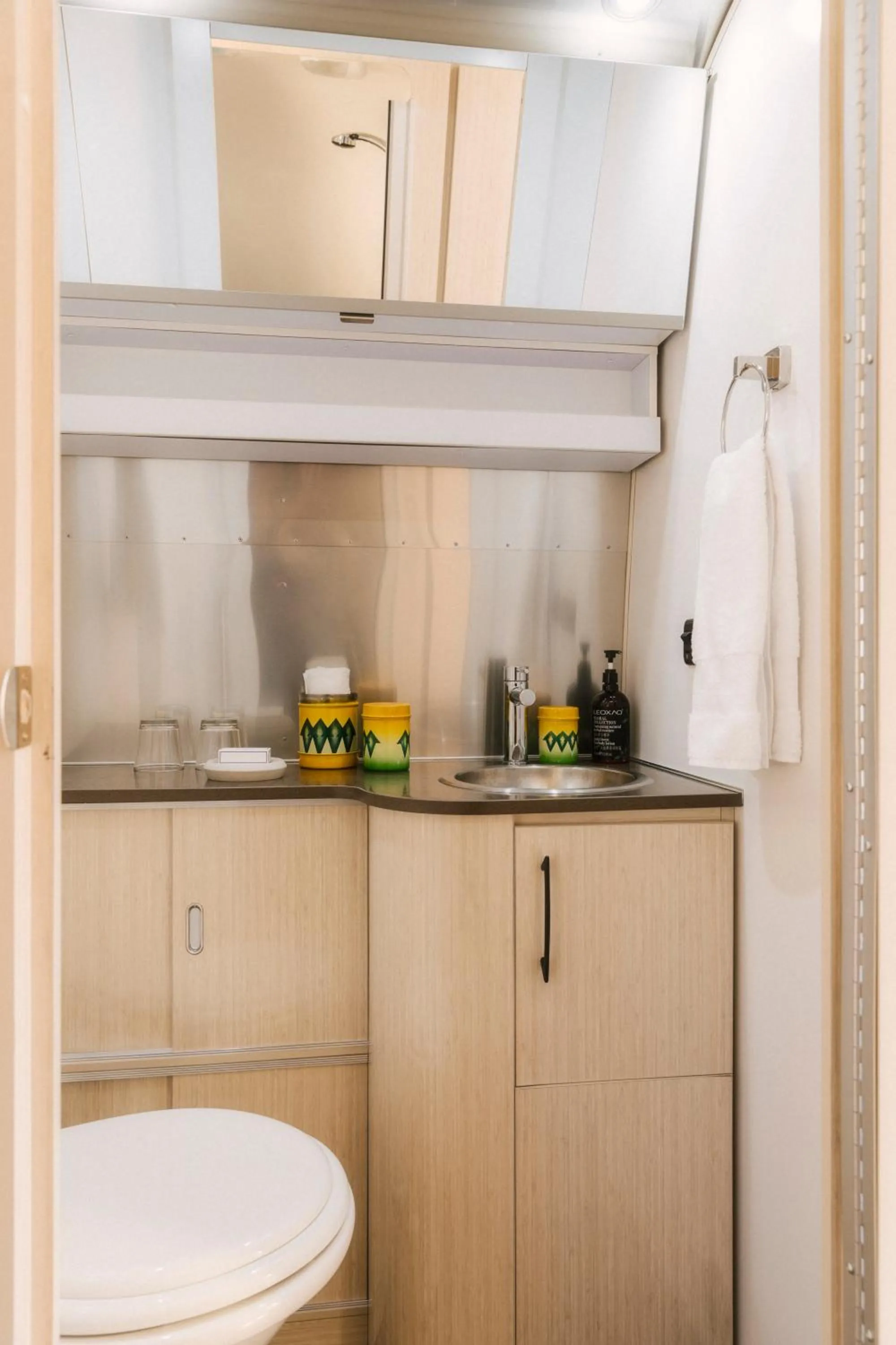 Bathroom in Caravan AlUla by Our Habitas