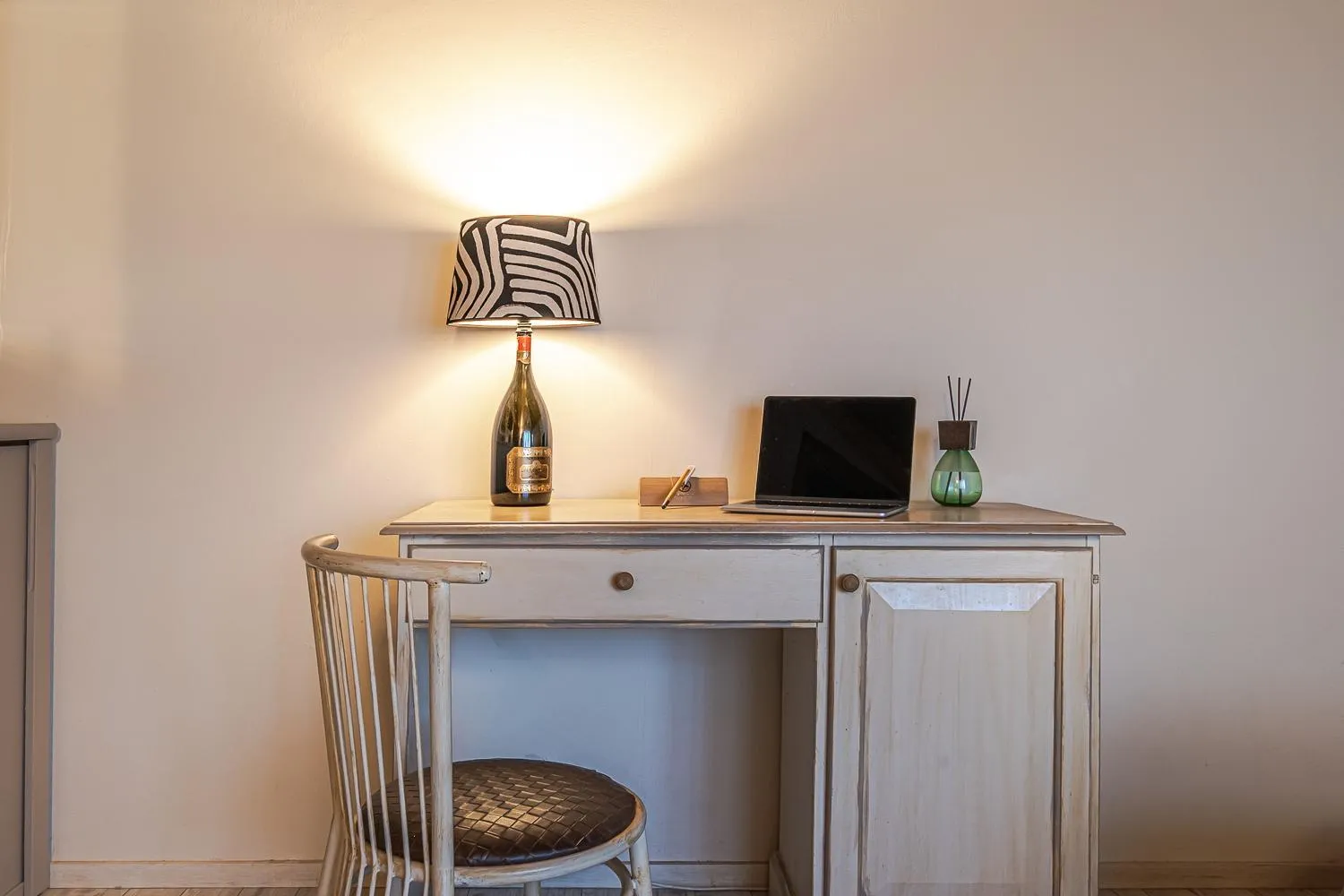 Seating area in Hotel Noce