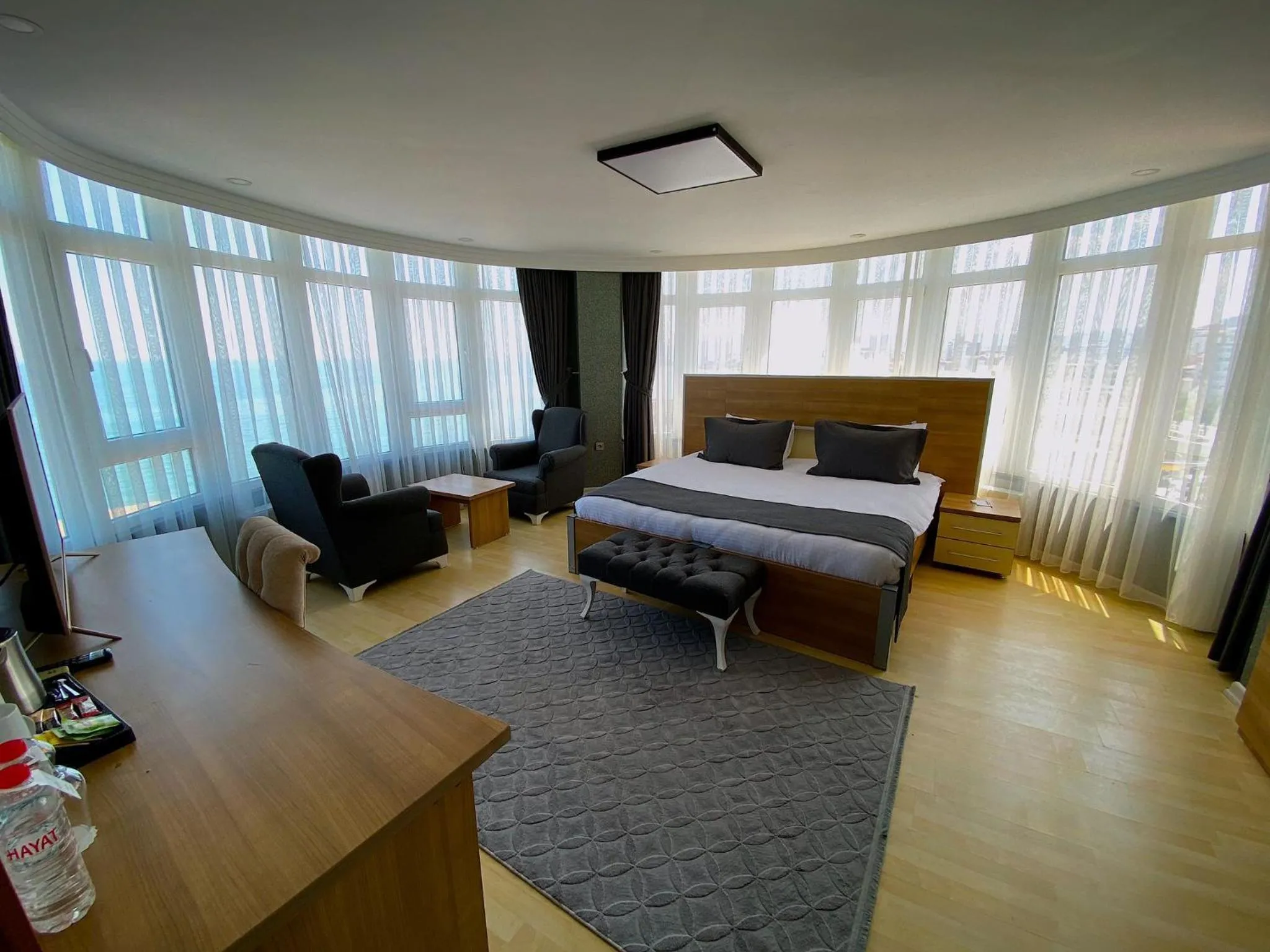 Photo of the whole room in NEW HOTEL SAMSUN
