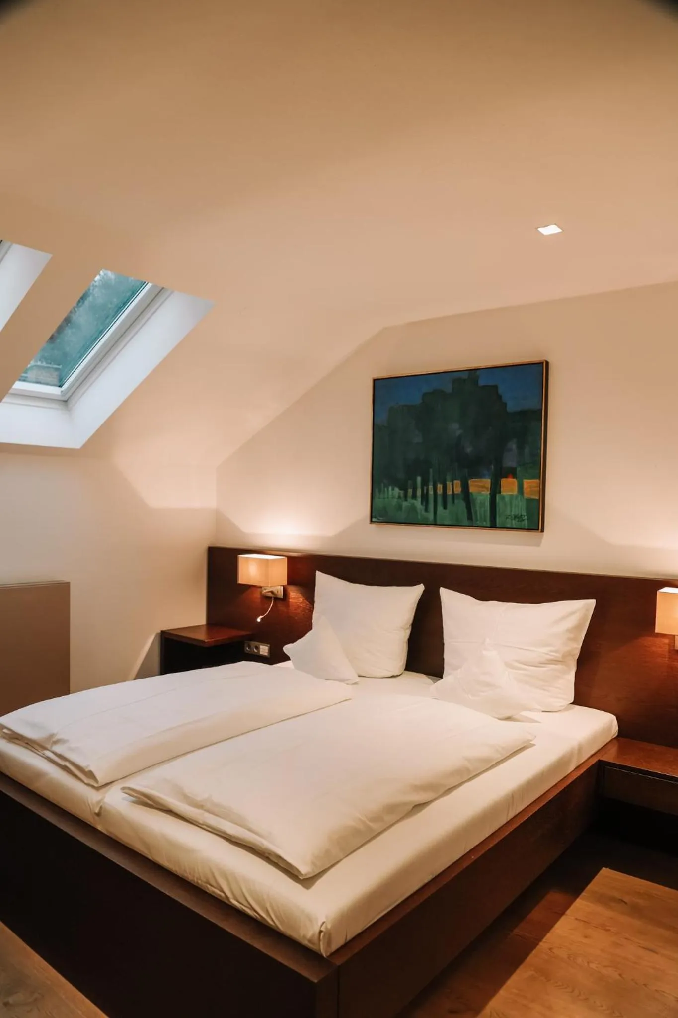 Bed in Hotel Hofwirt Neubeuern