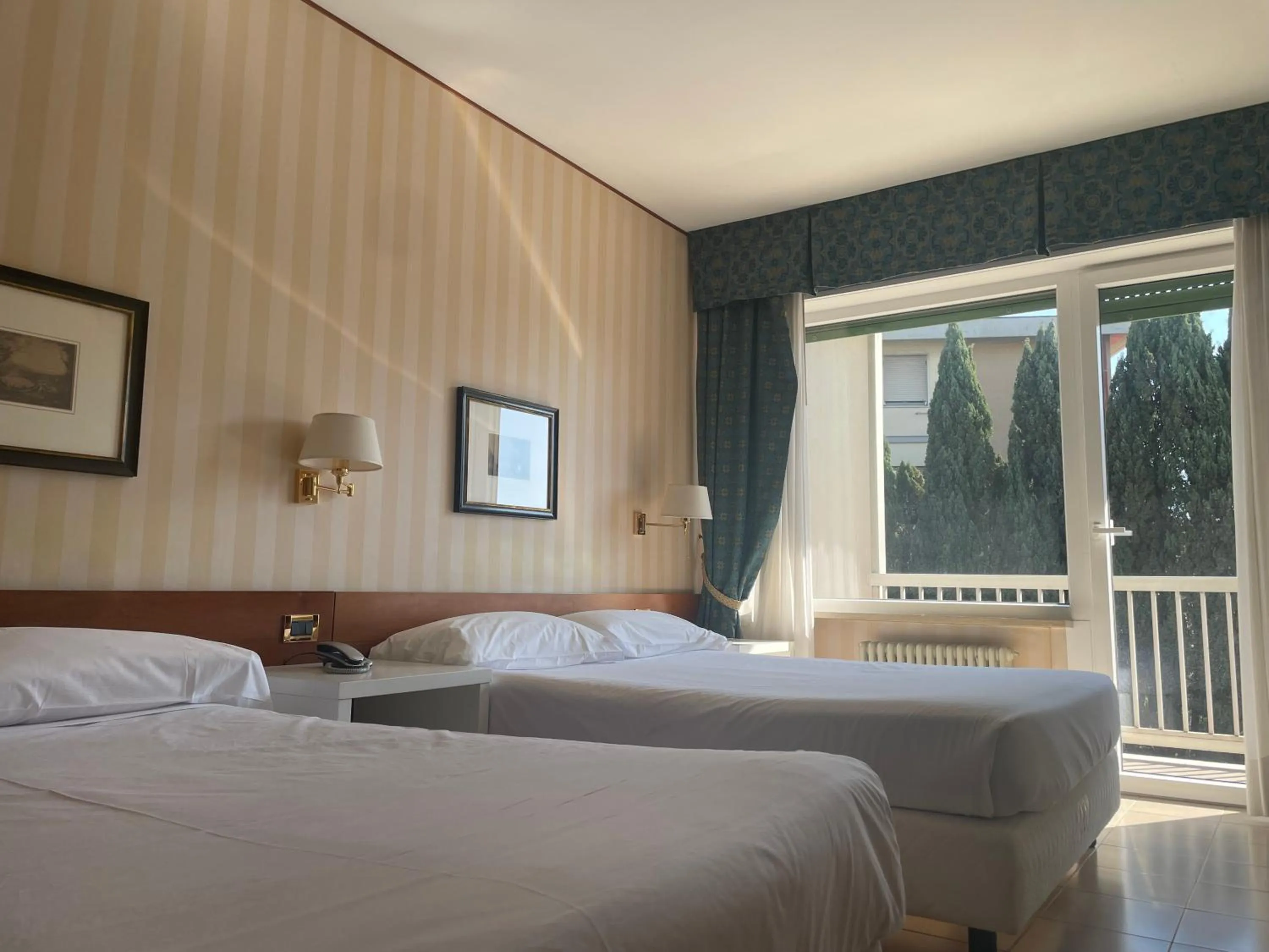 Bed in Hotel Ghironi