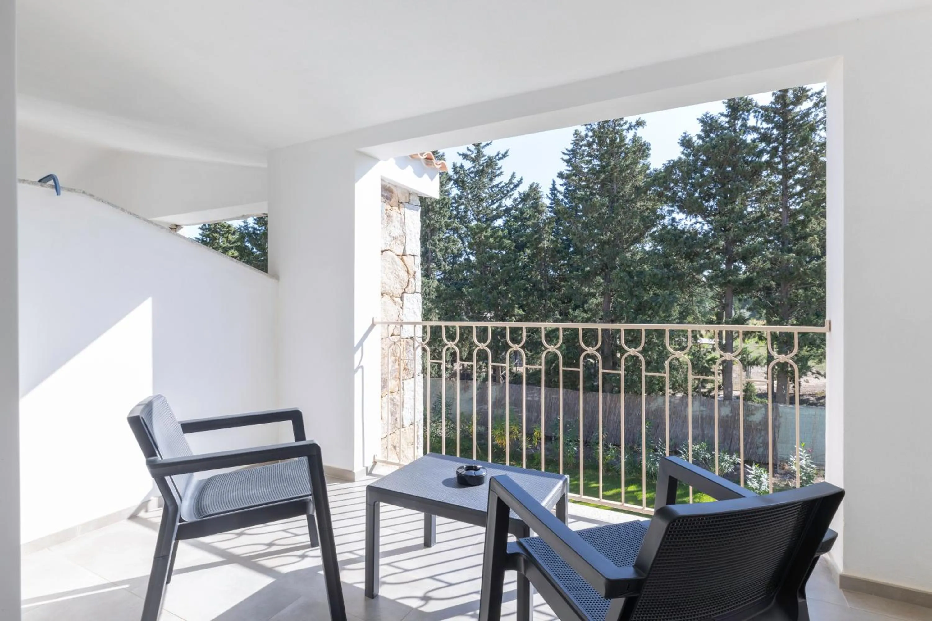 Patio in Hotel S'arena Beach
