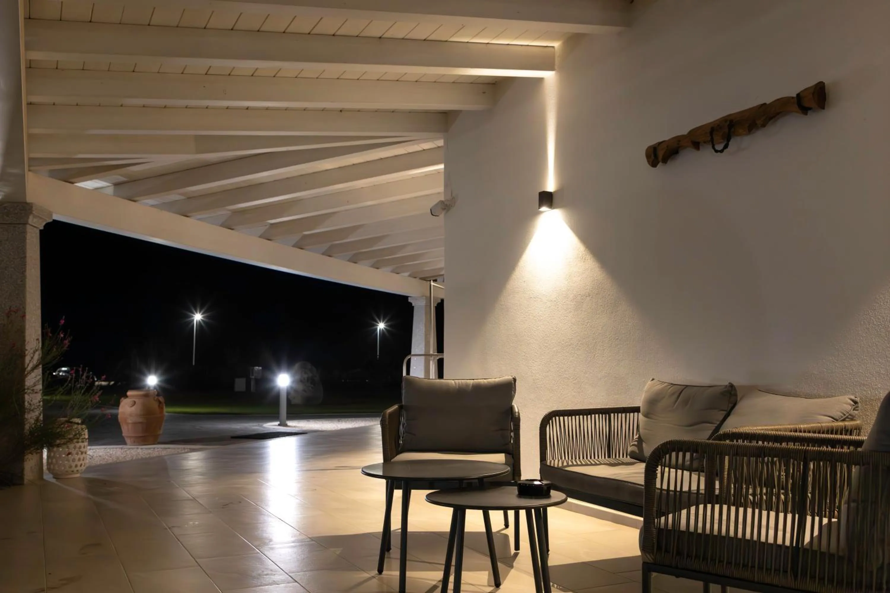 Patio in Hotel S'arena Beach