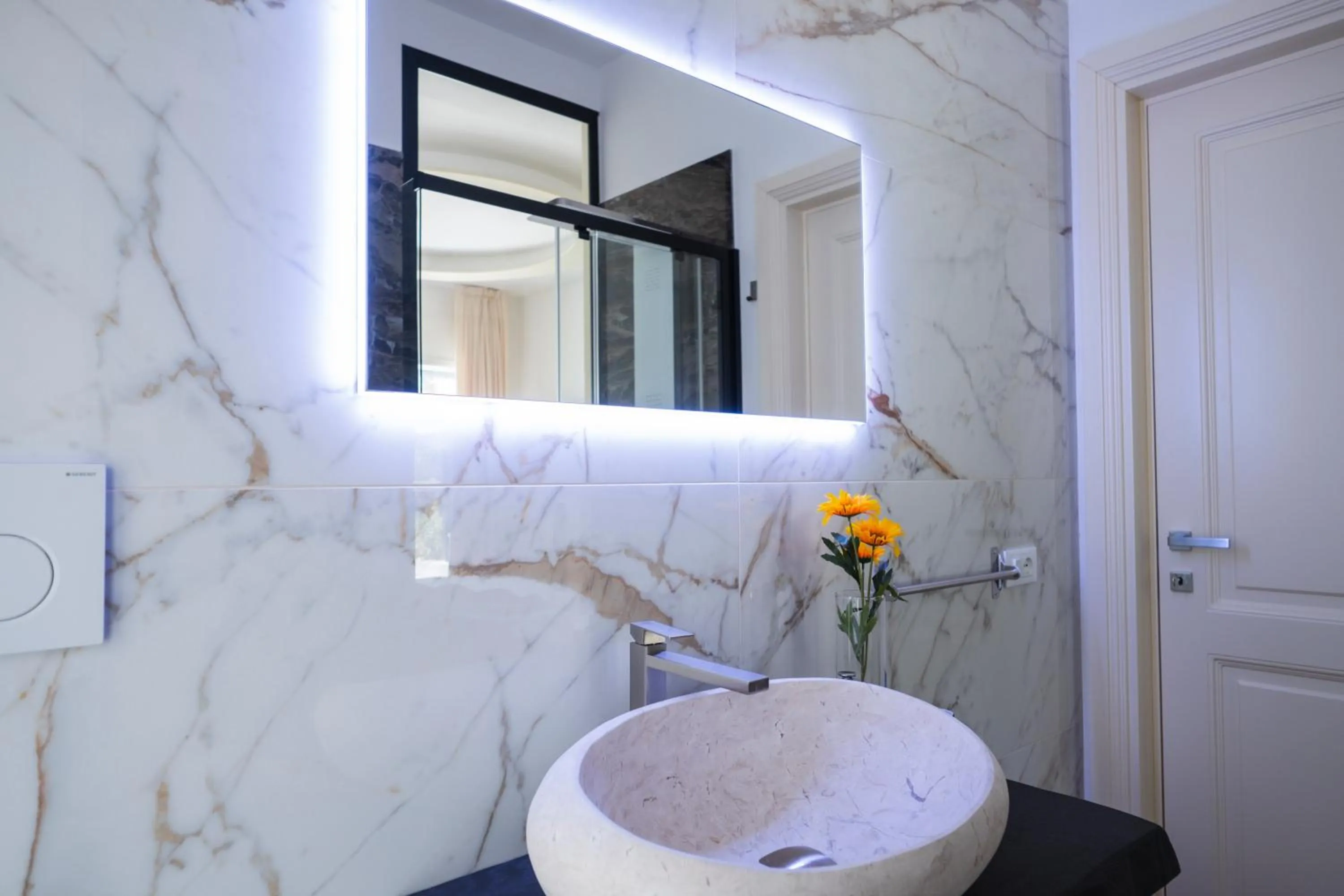 Bathroom in Luxury B&B La Riserva Dannunziana