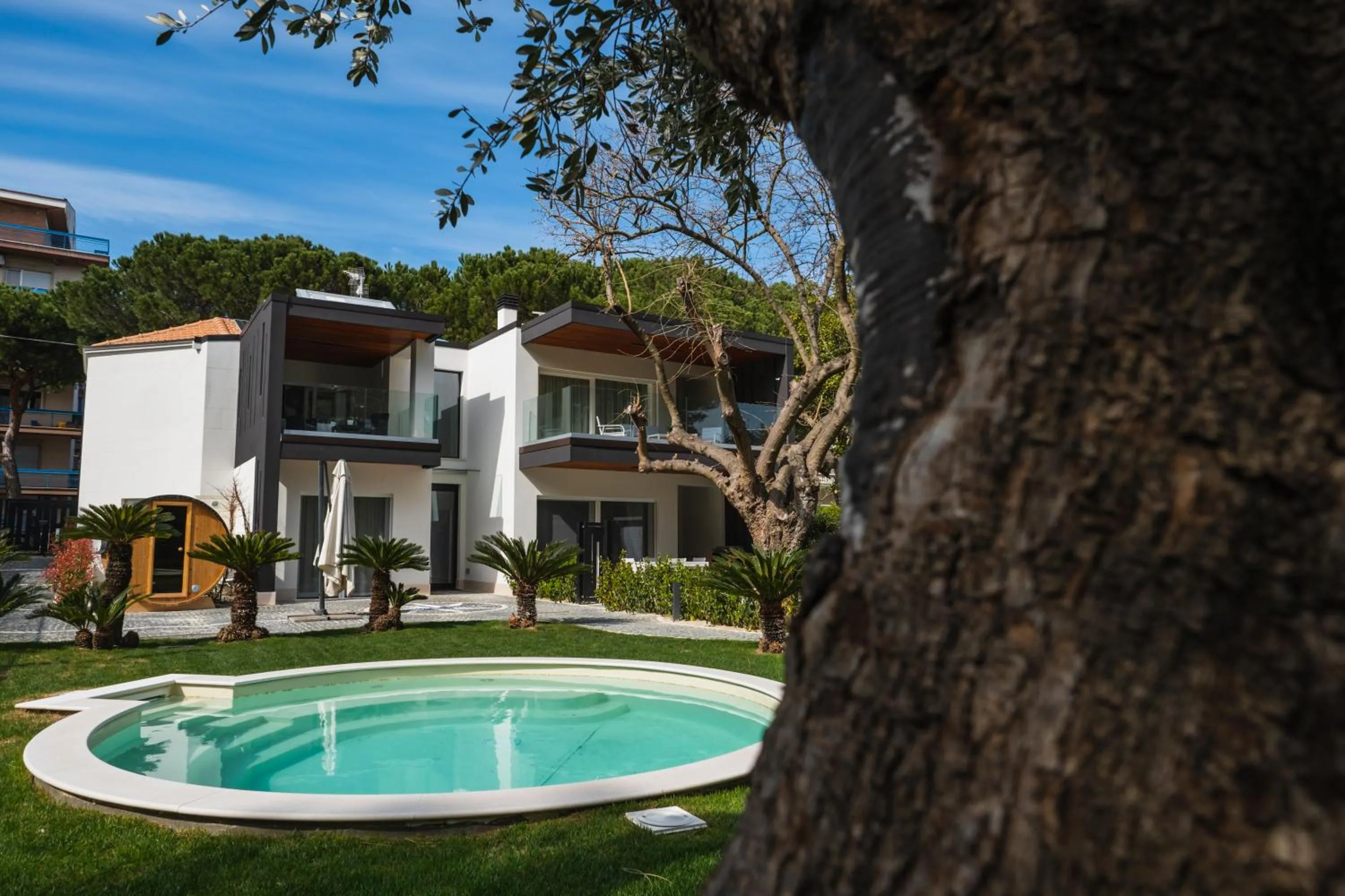 Swimming pool in Luxury B&B La Riserva Dannunziana