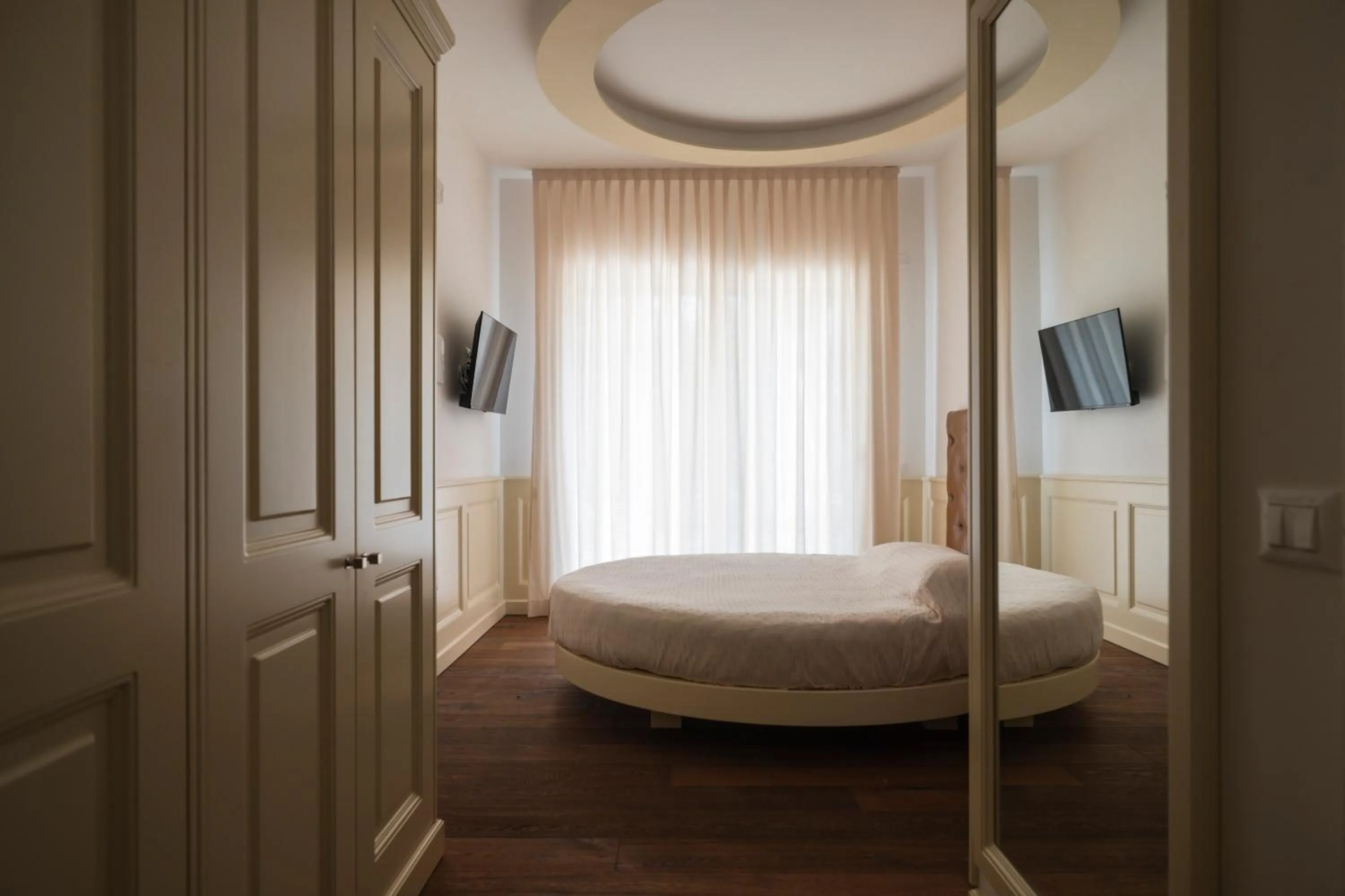 Bedroom, Bed in Luxury B&B La Riserva Dannunziana
