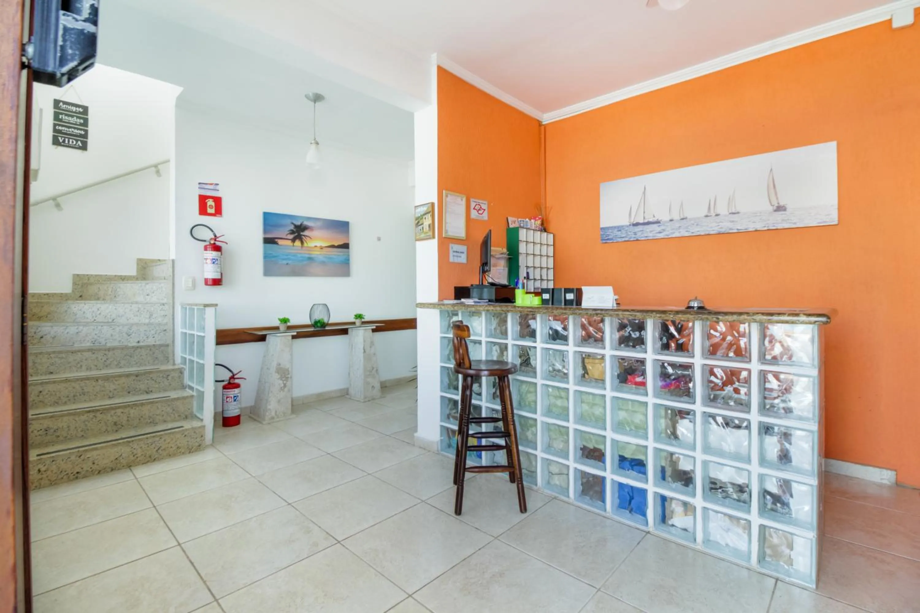 Lobby or reception in VELINN Pousada Entre Praias