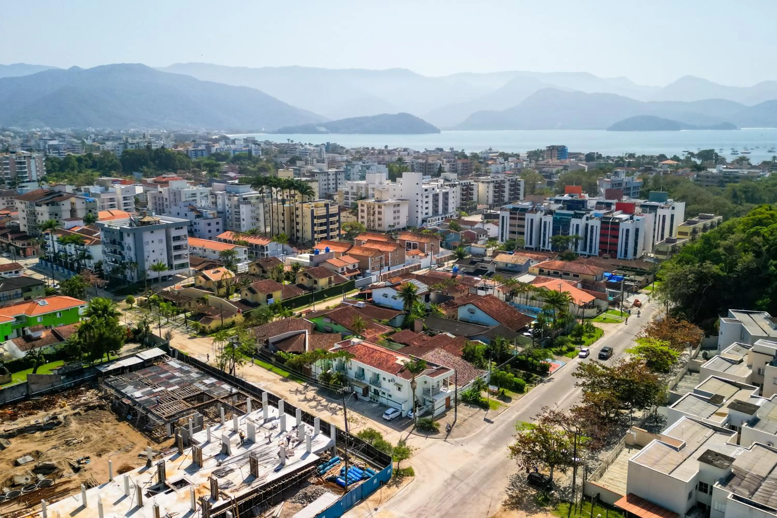 Property building in VELINN Pousada Entre Praias