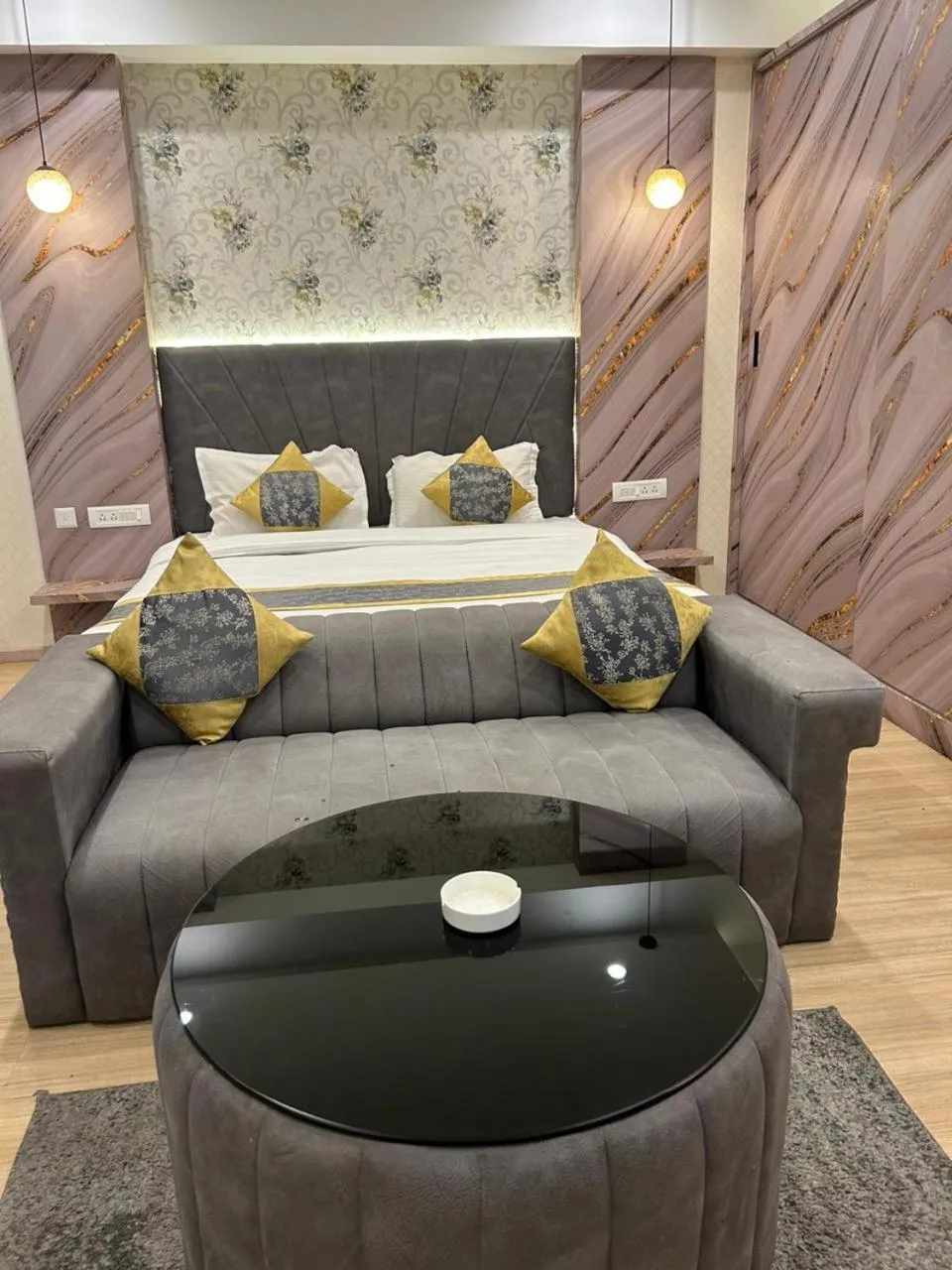 Bed in The Origin Suites DLF MY PAD