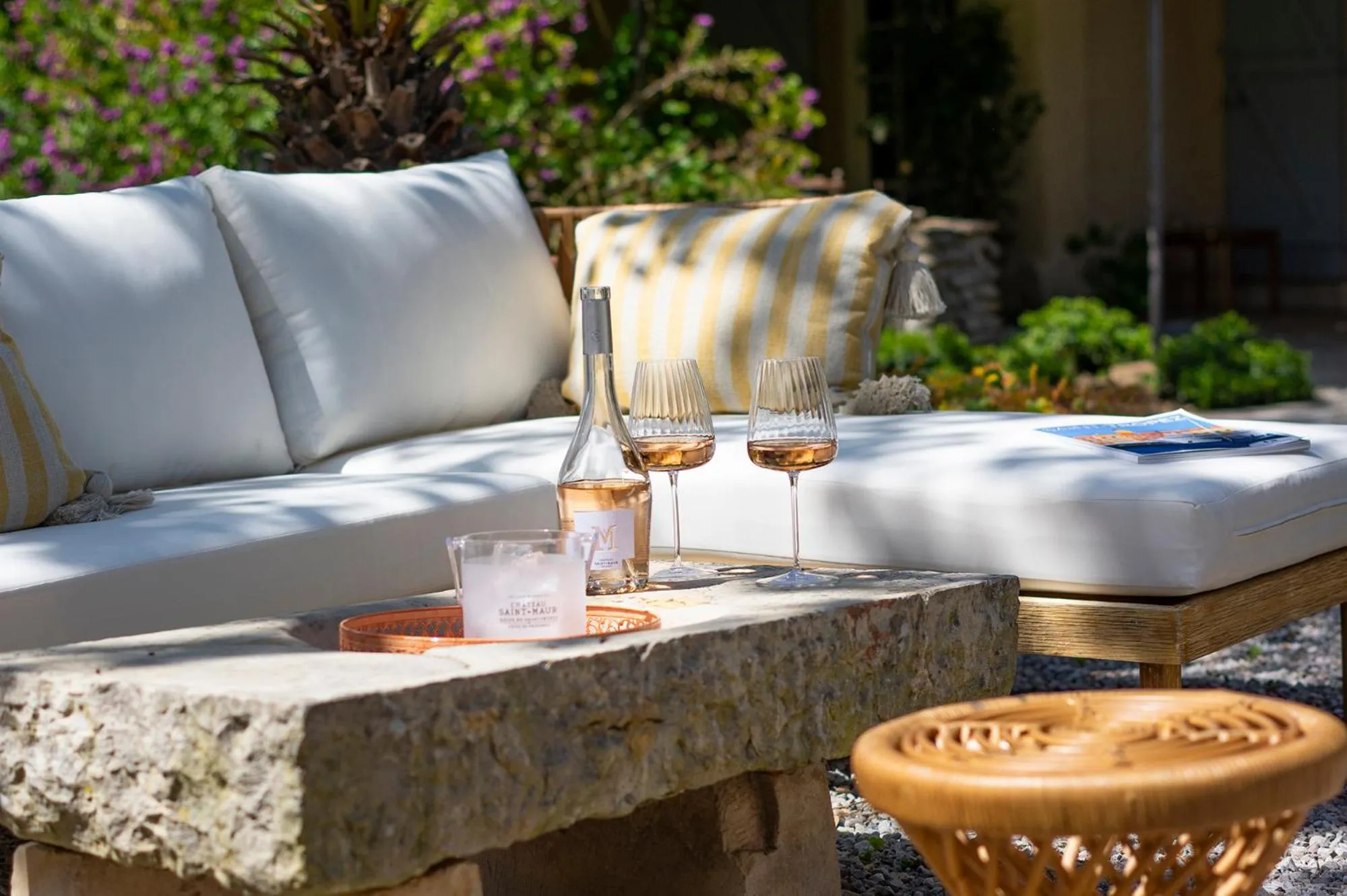 Seating area in Lou Cagnard