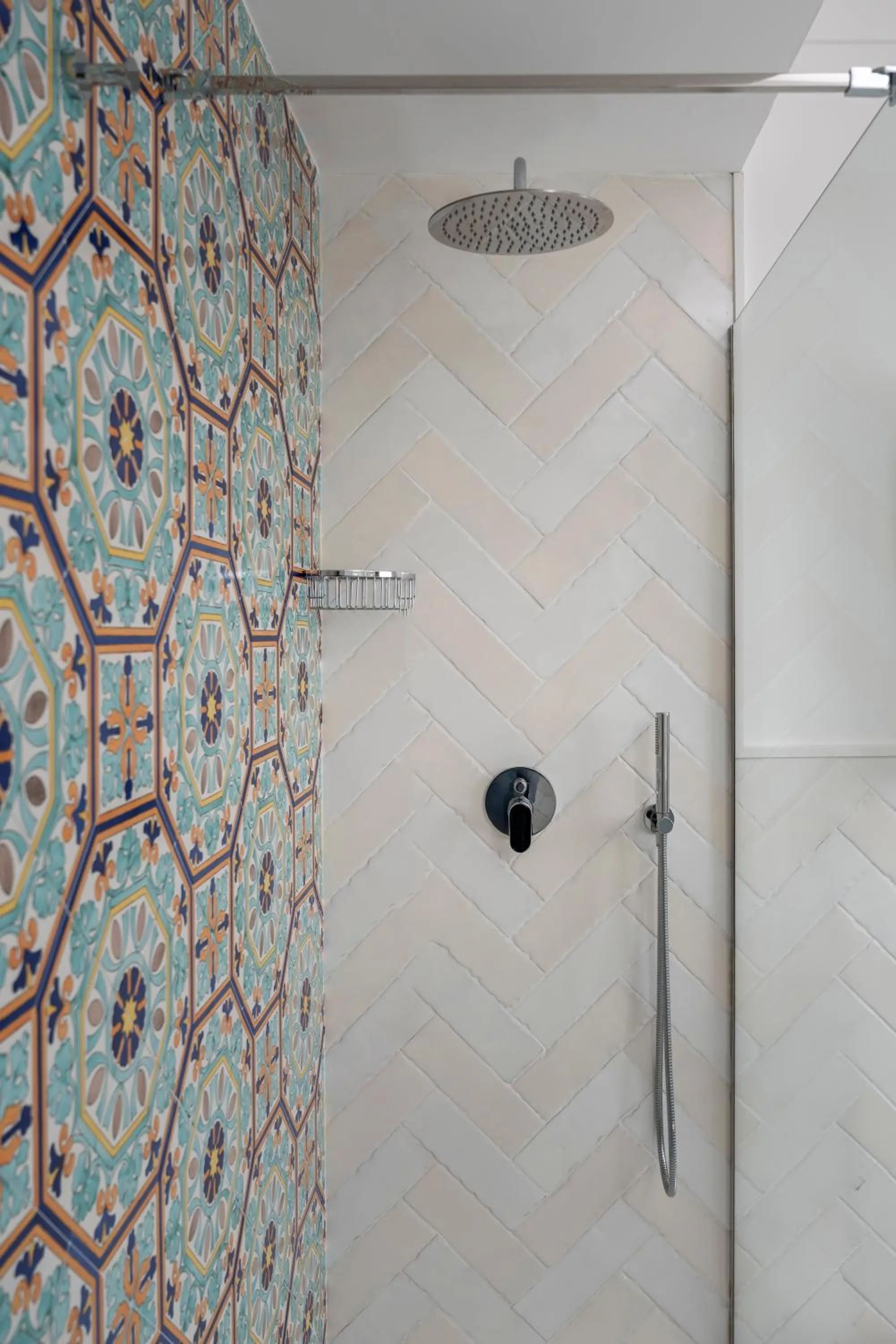 Shower in Hotel Savoia