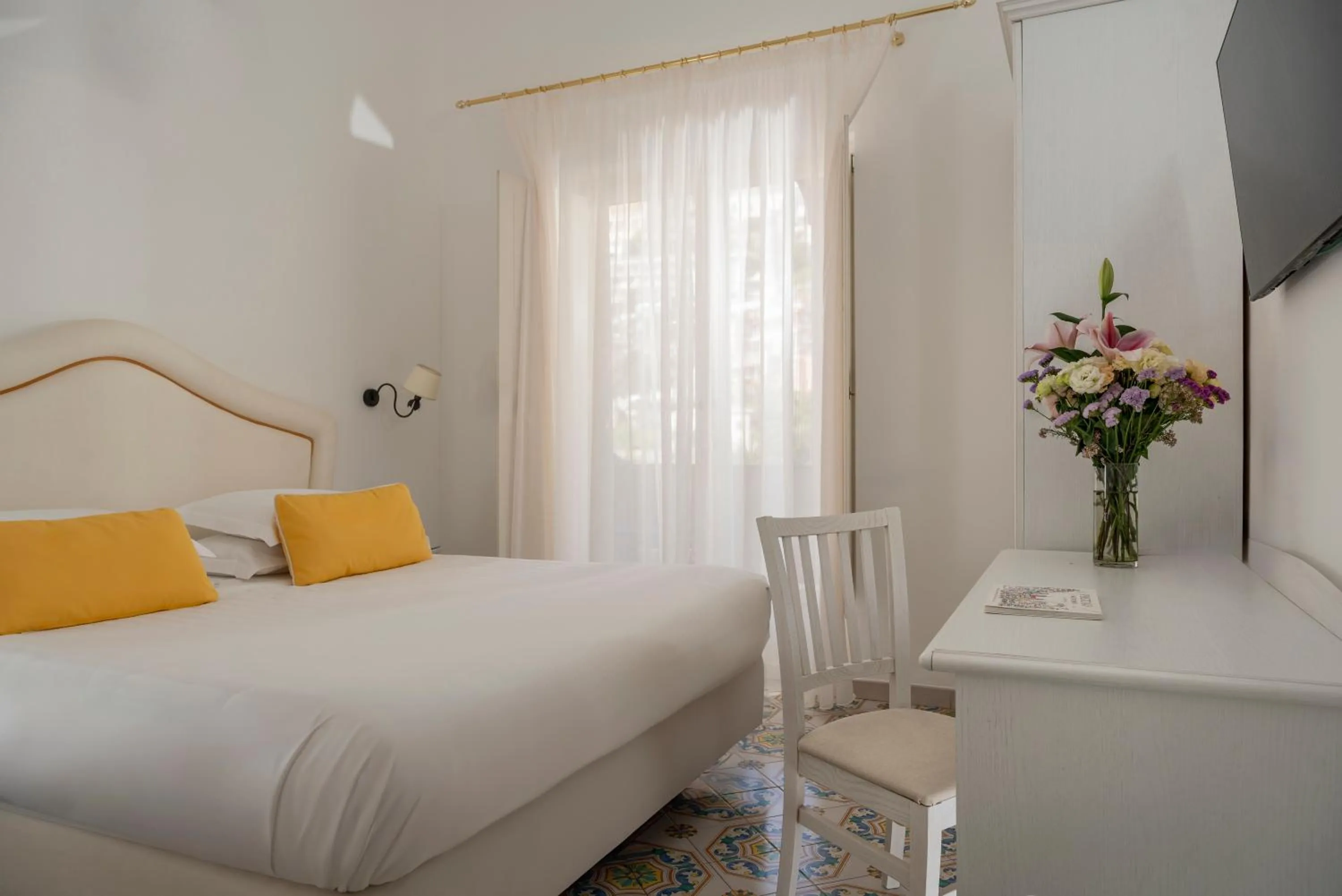 Bedroom, Bed in Hotel Savoia