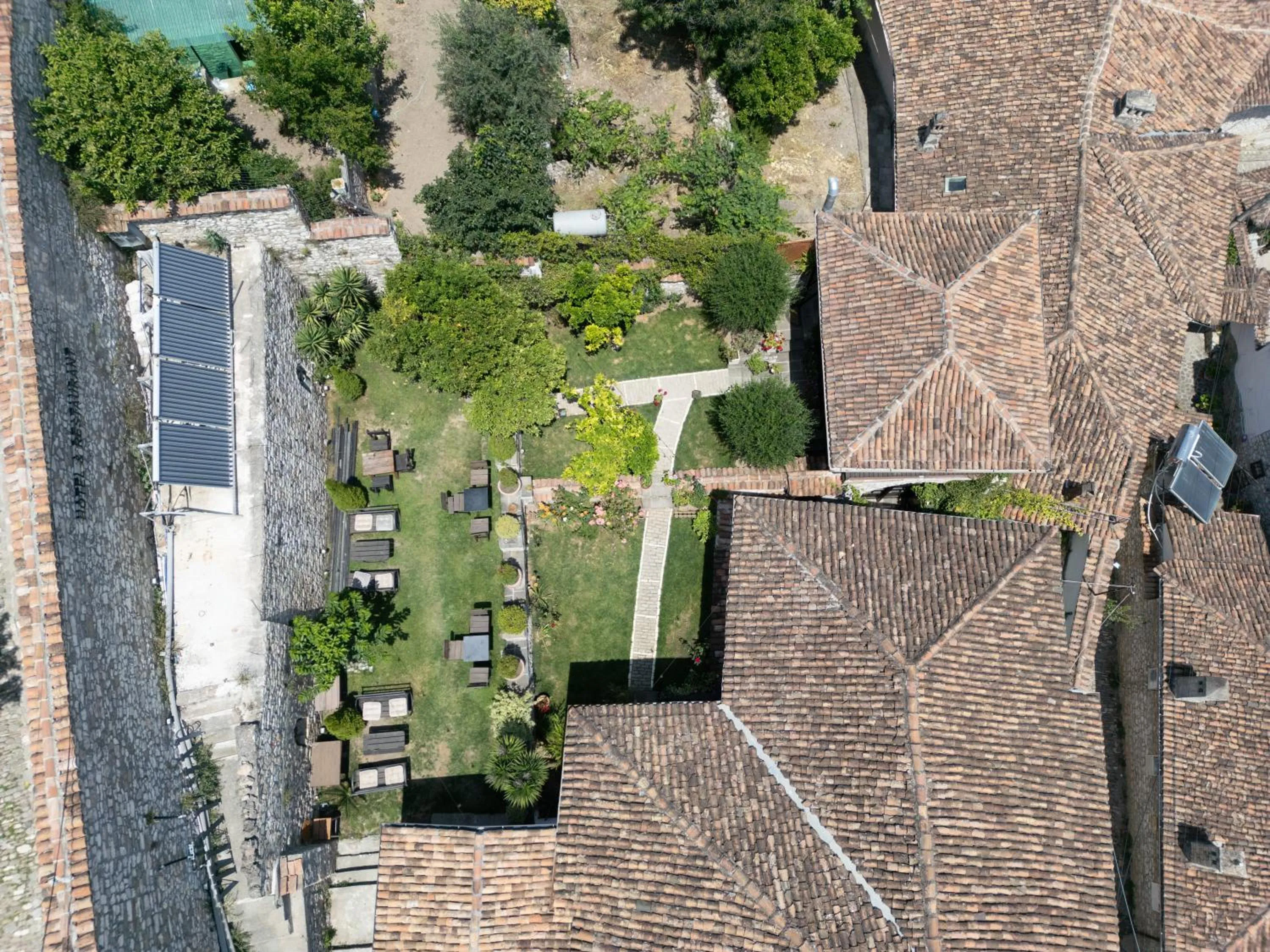 Property building in Villa ELMAR